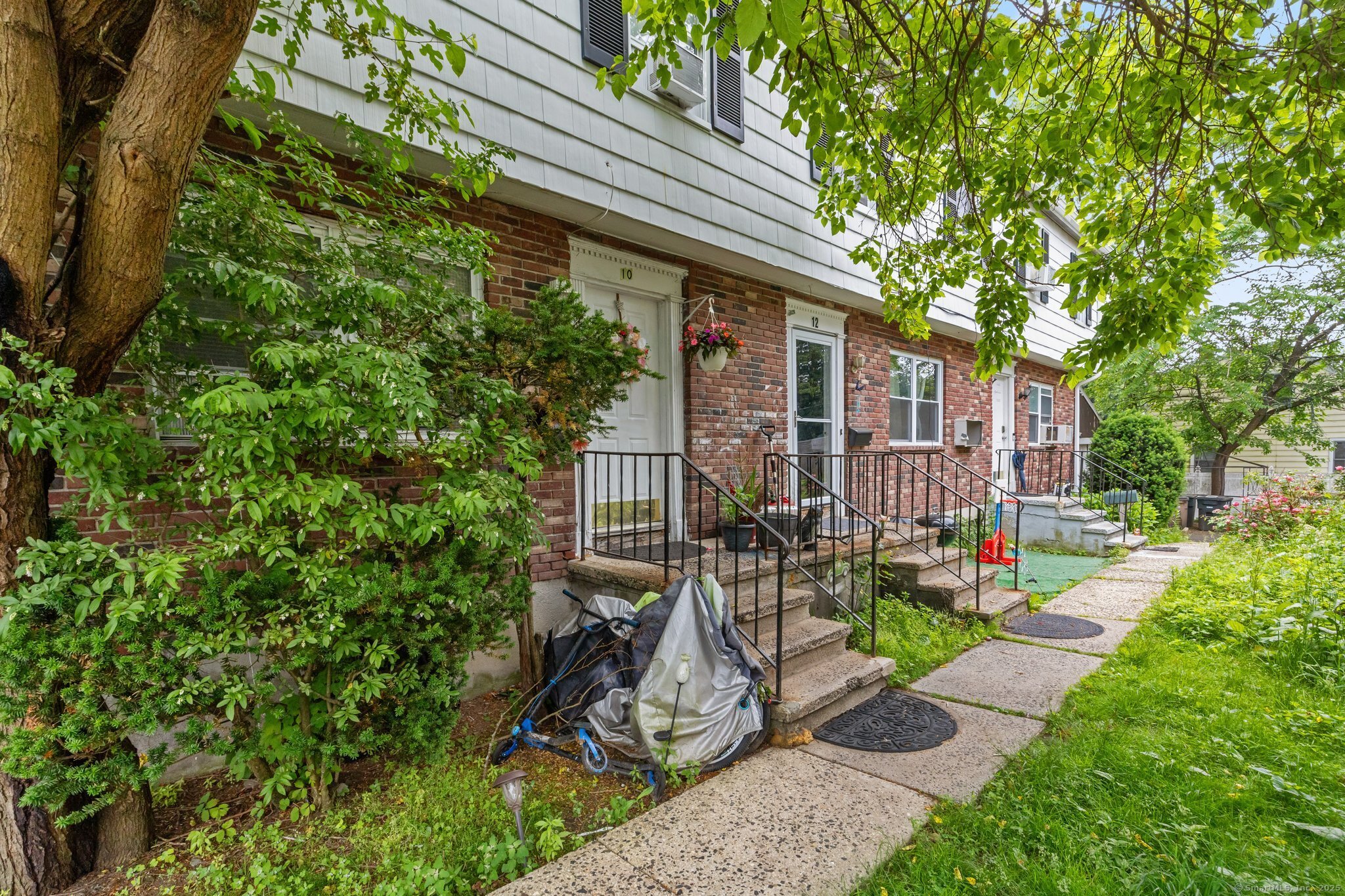 10 Elmwood Street