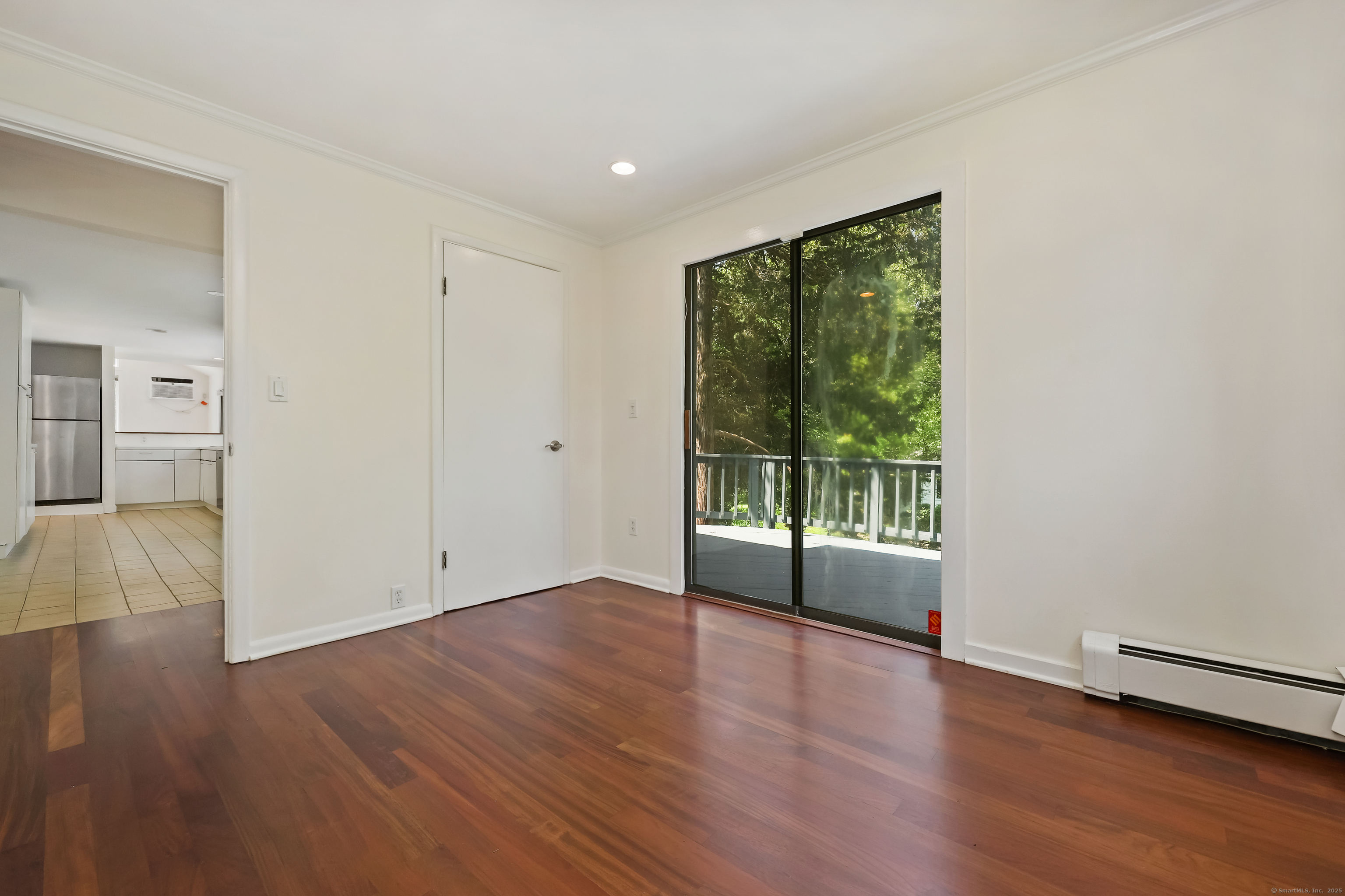 15 Grumman Avenue