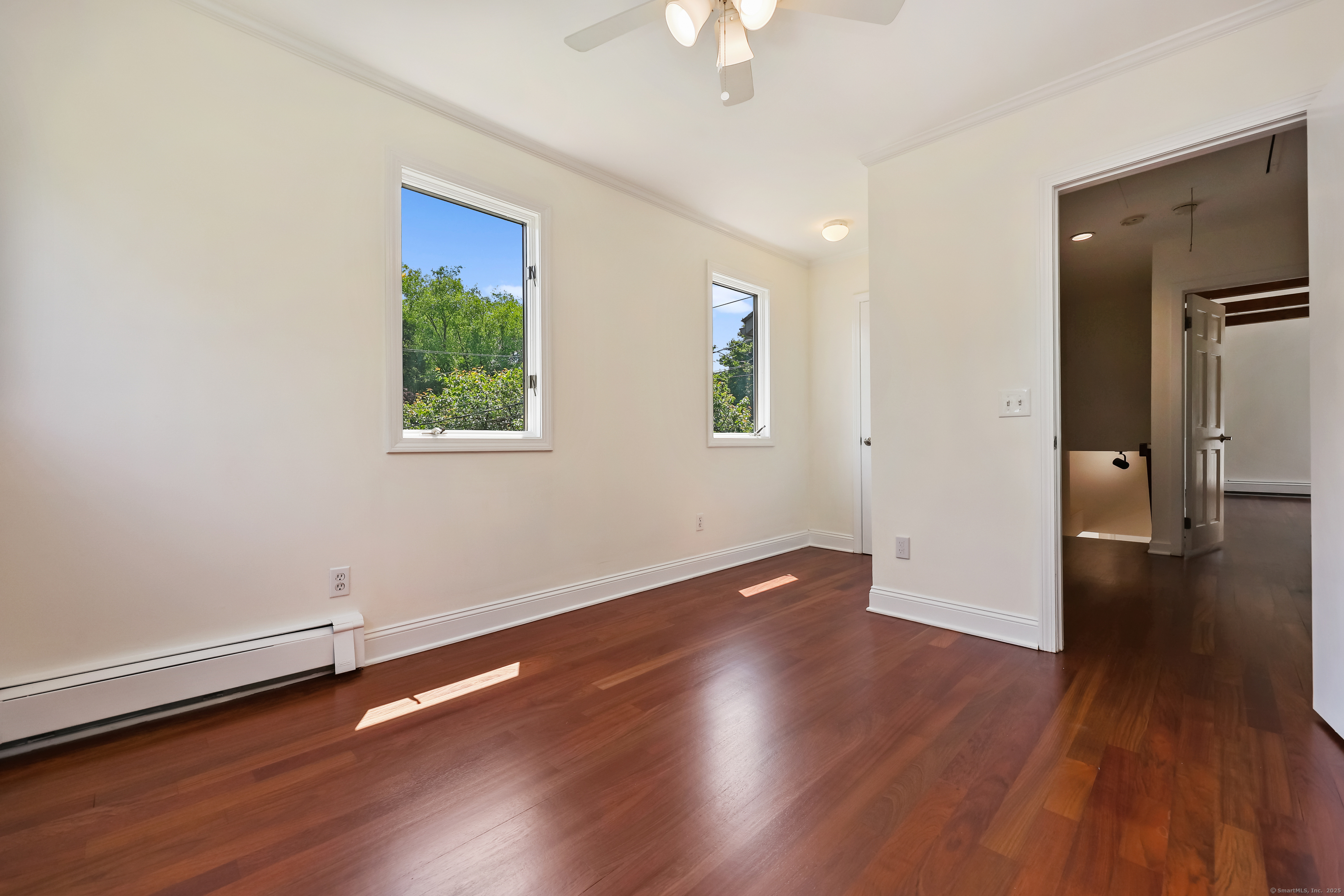 15 Grumman Avenue