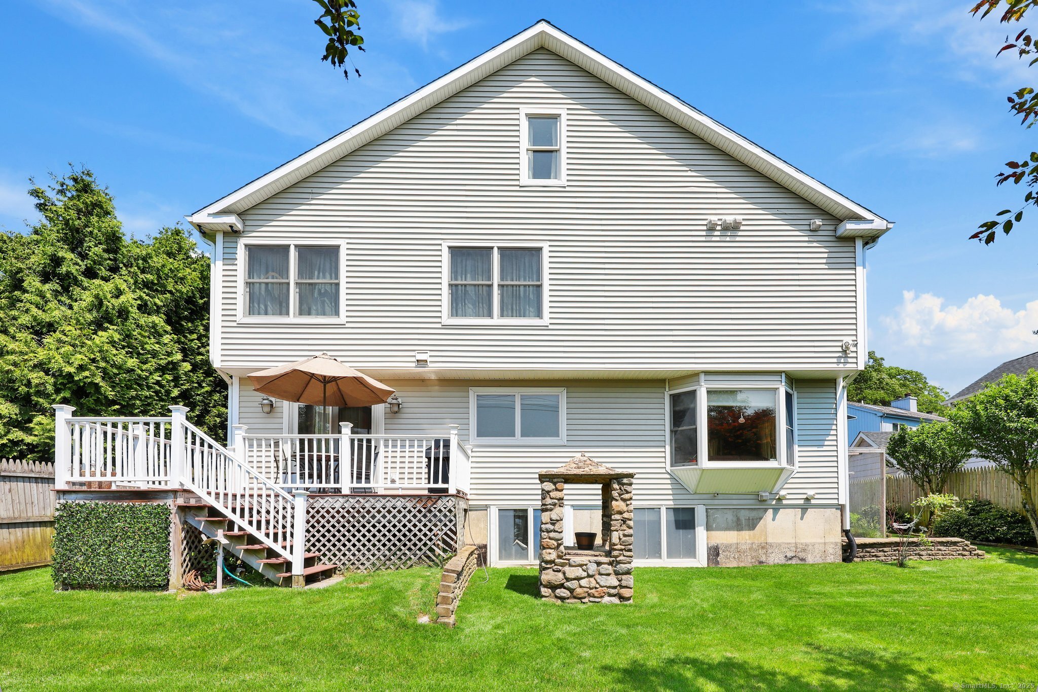 15 Oakledge Circle