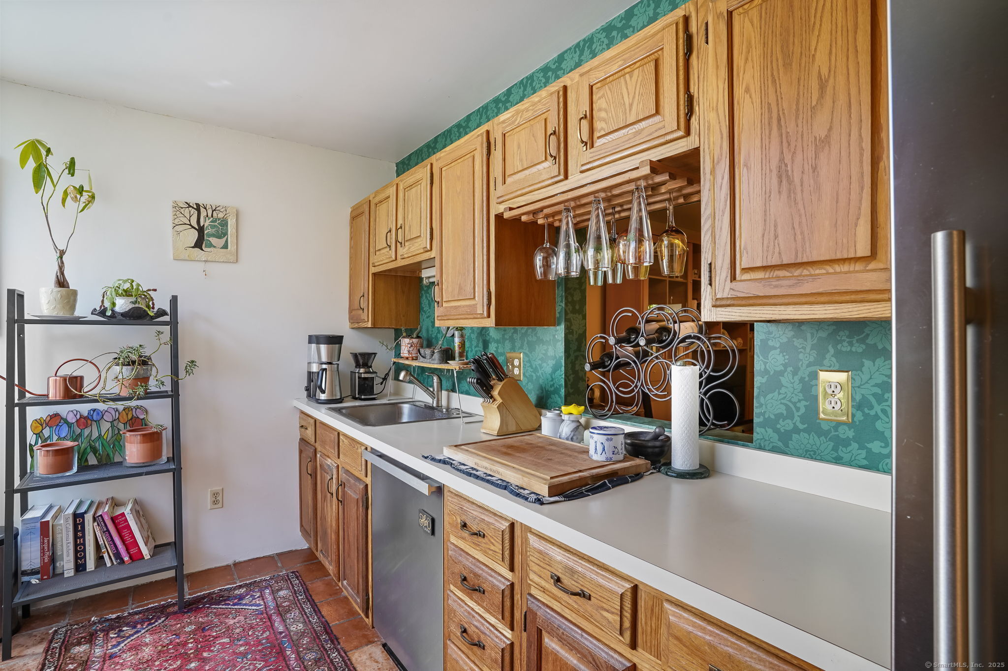 123 Old Belden Hill Road APT 24