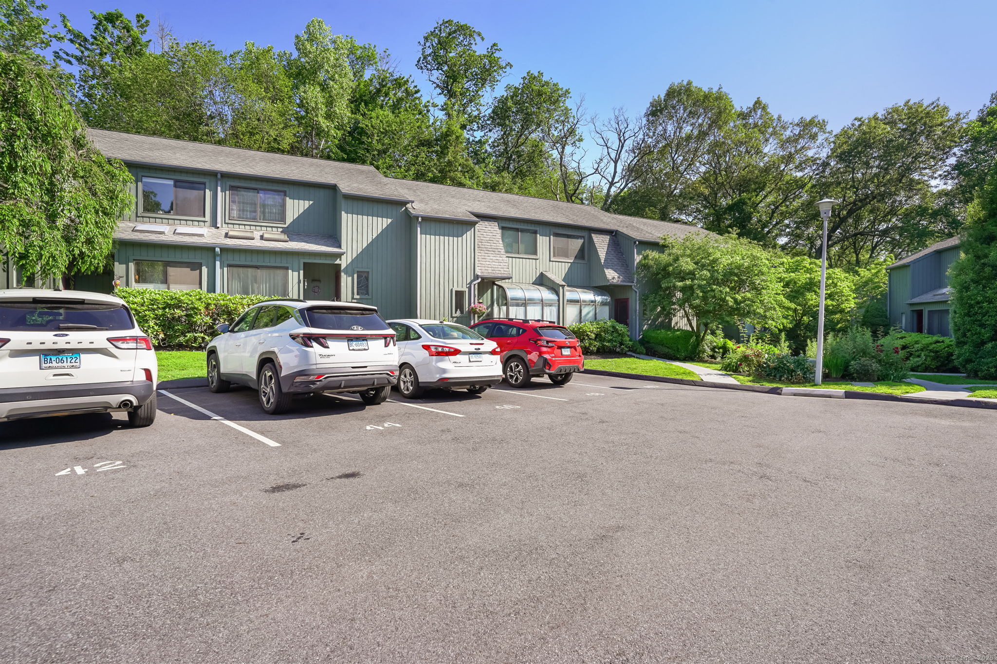 123 Old Belden Hill Road APT 24