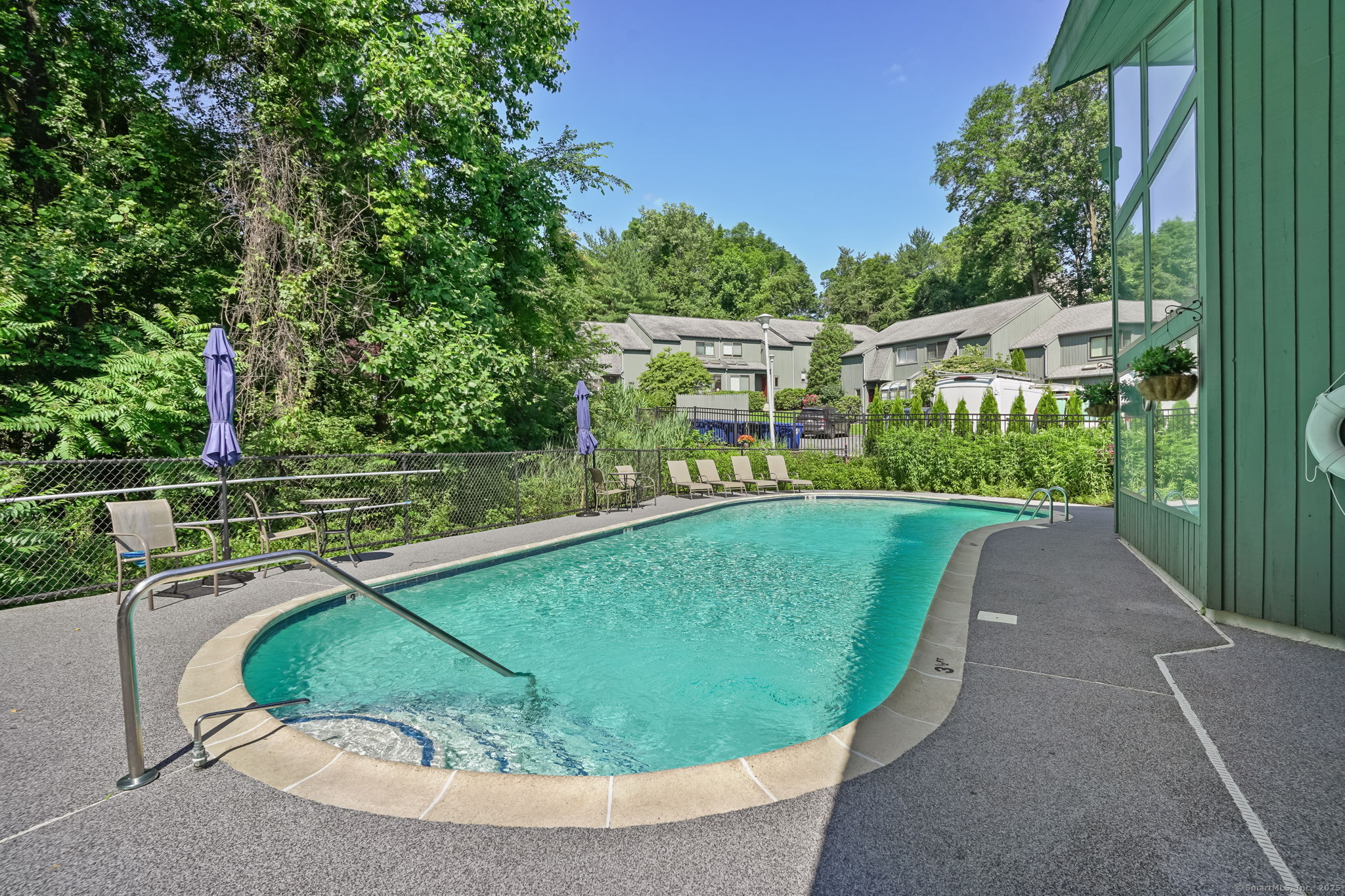 123 Old Belden Hill Road APT 24
