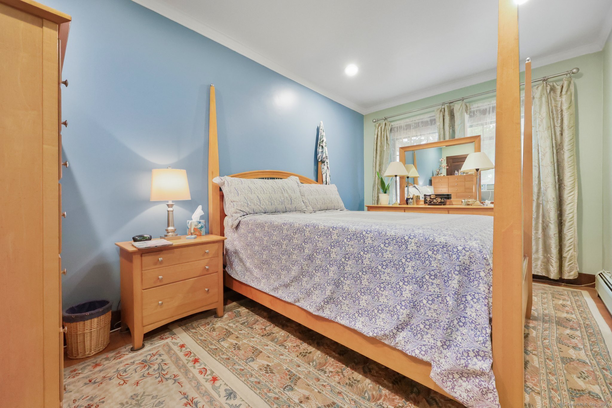 20 Cedar Crest Place
