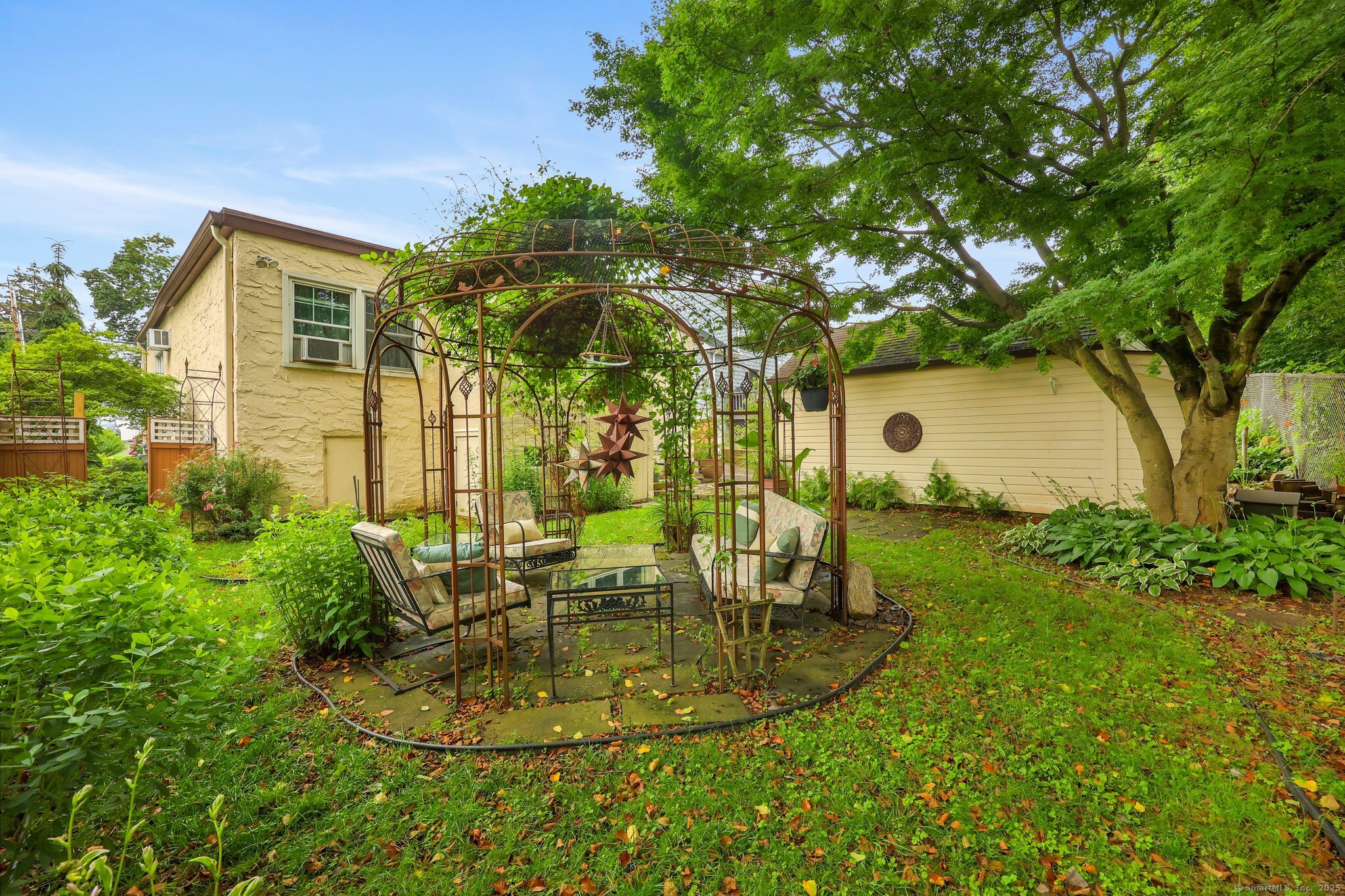 20 Cedar Crest Place