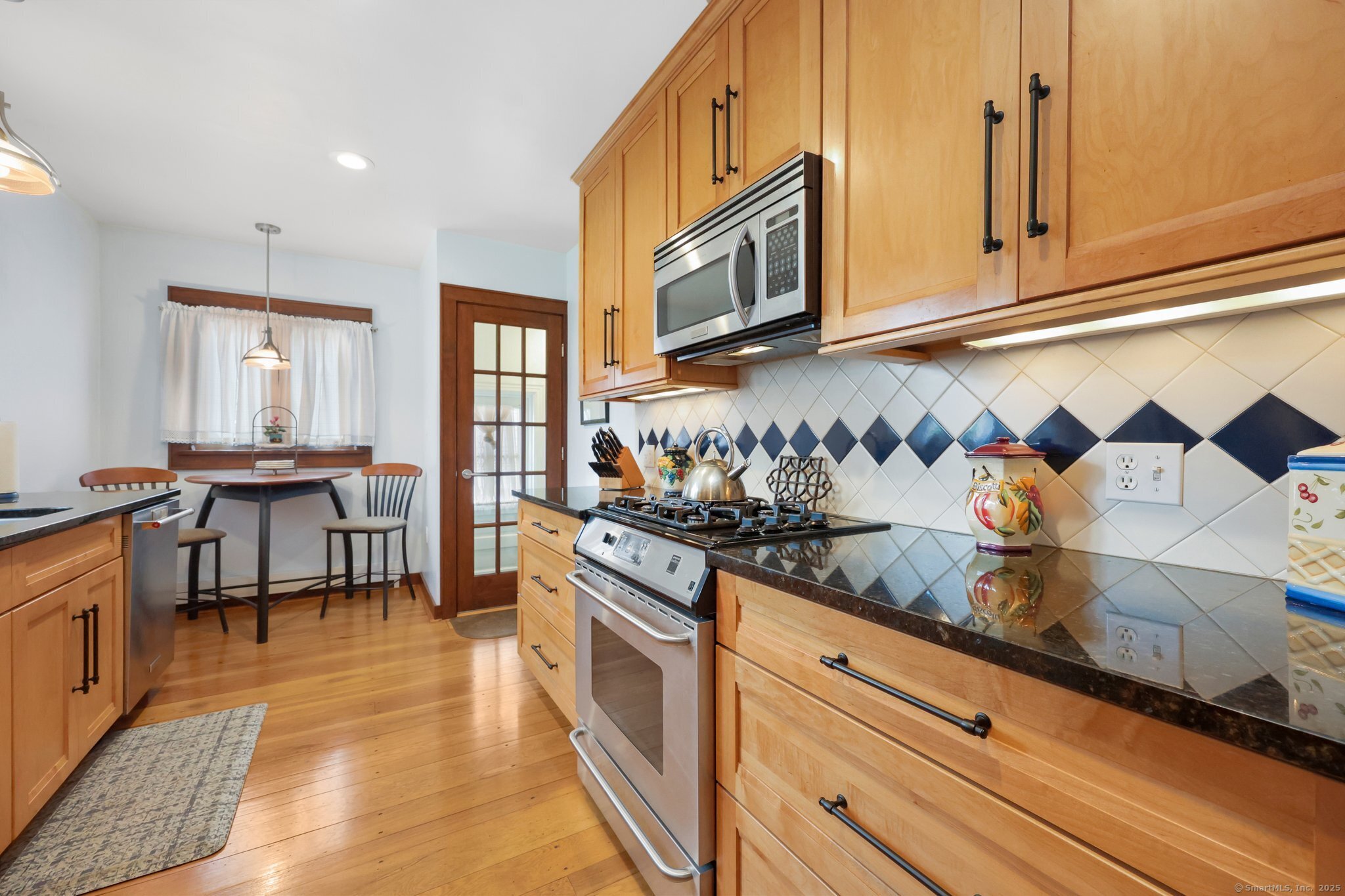 20 Cedar Crest Place