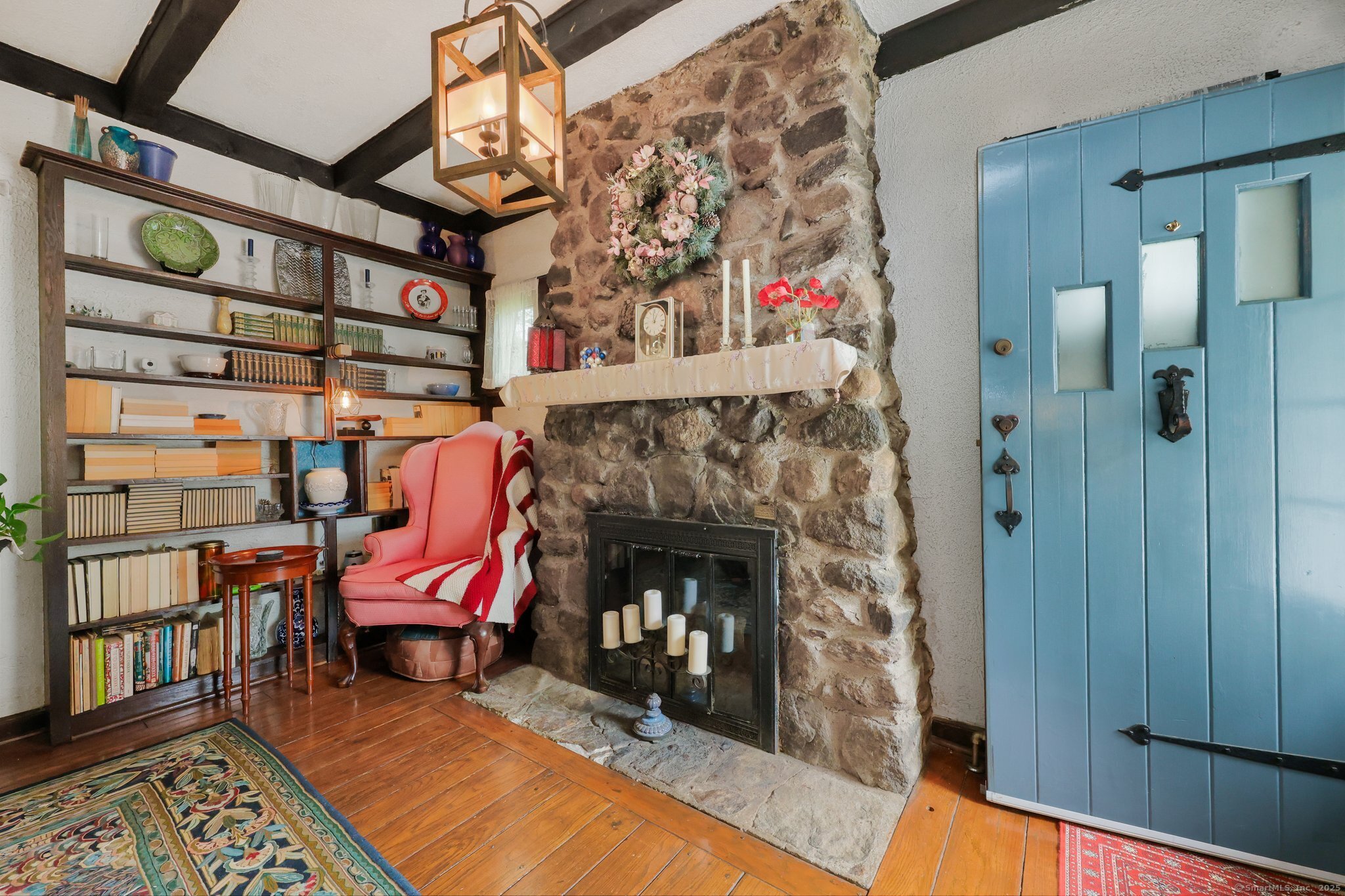 20 Cedar Crest Place