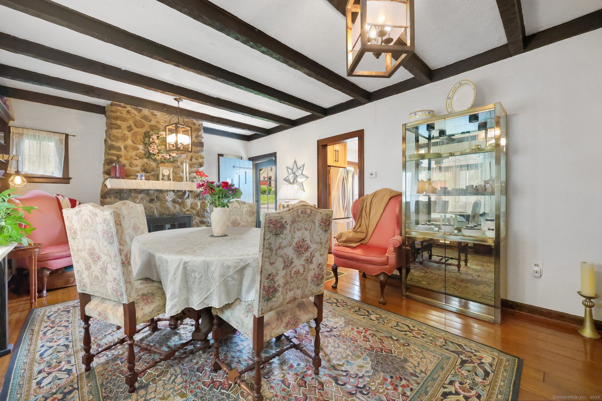 20 Cedar Crest Place