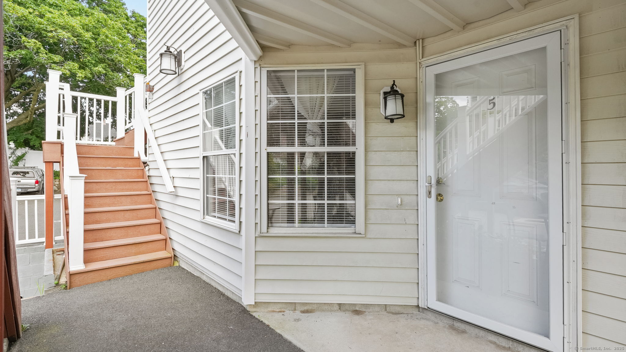 50 Stuart Avenue B1