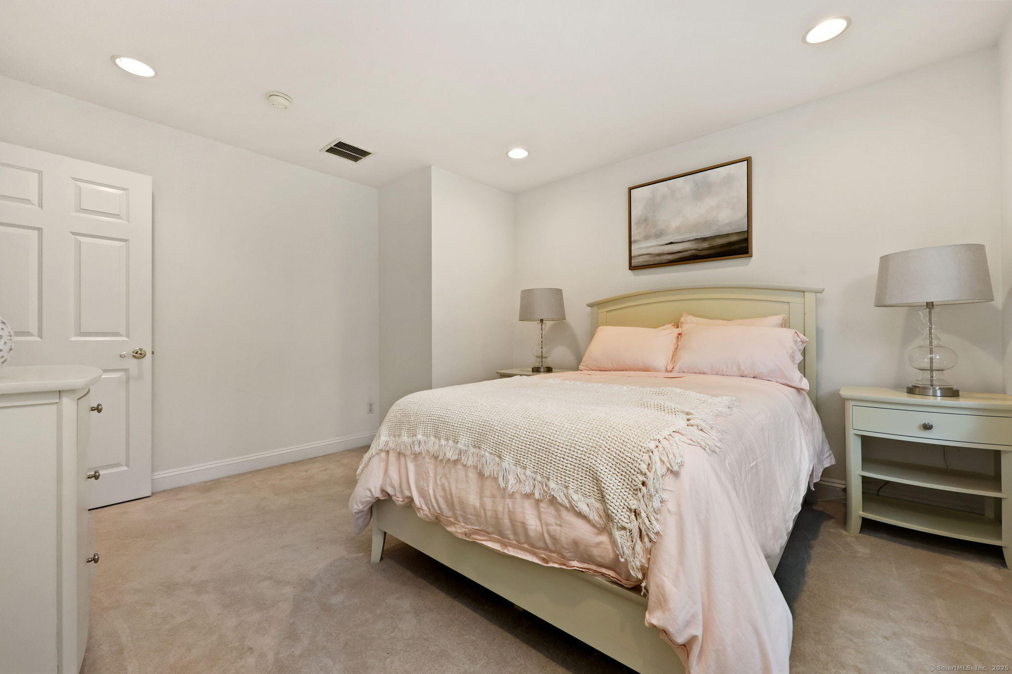 6 Riverwalk Lane