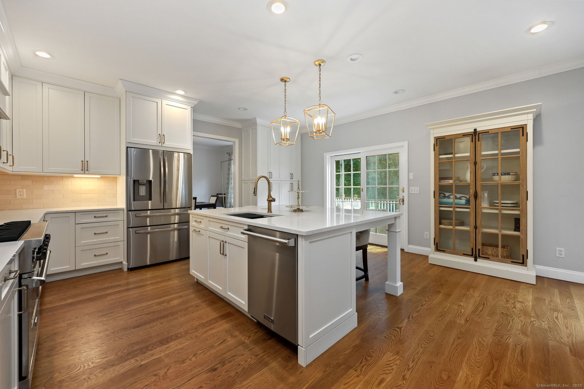6 Riverwalk Lane