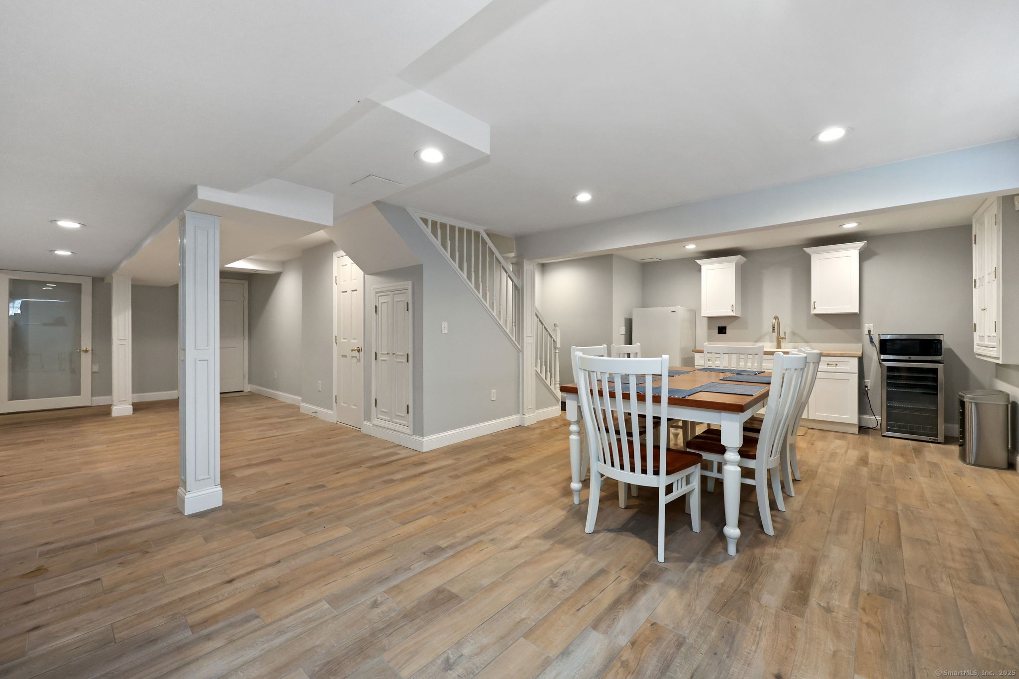 6 Riverwalk Lane