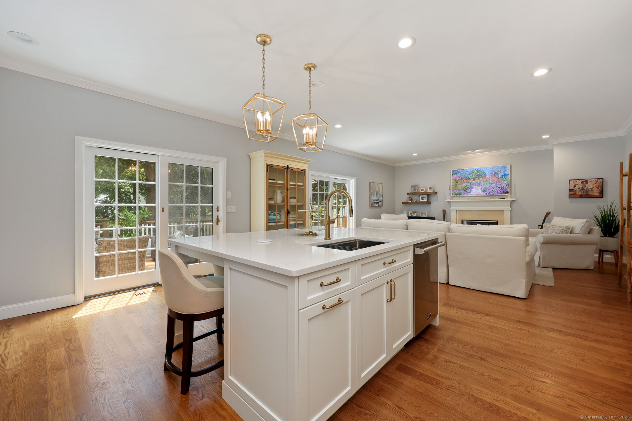 6 Riverwalk Lane
