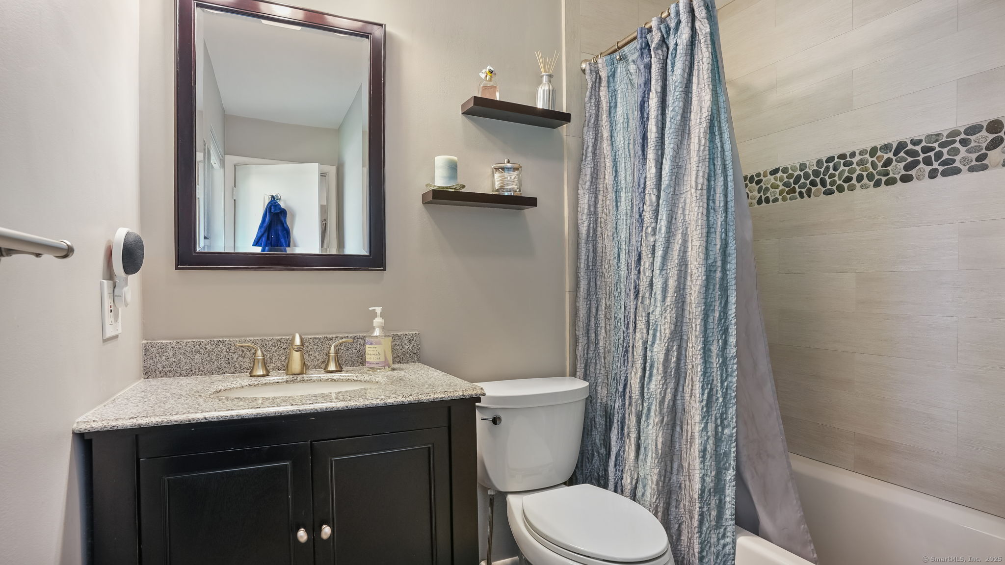 97 Richards Avenue APT B10