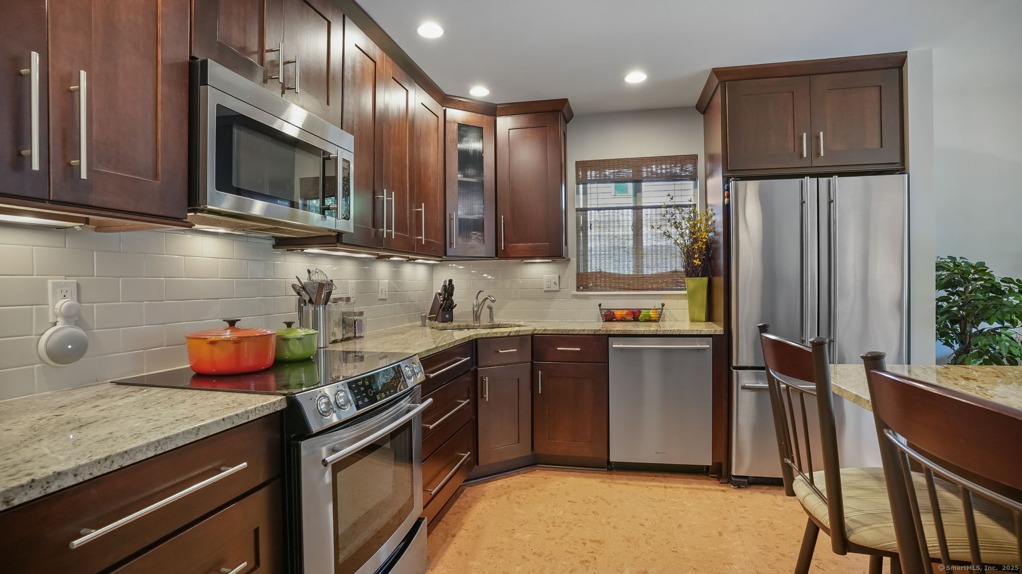 97 Richards Avenue APT B10