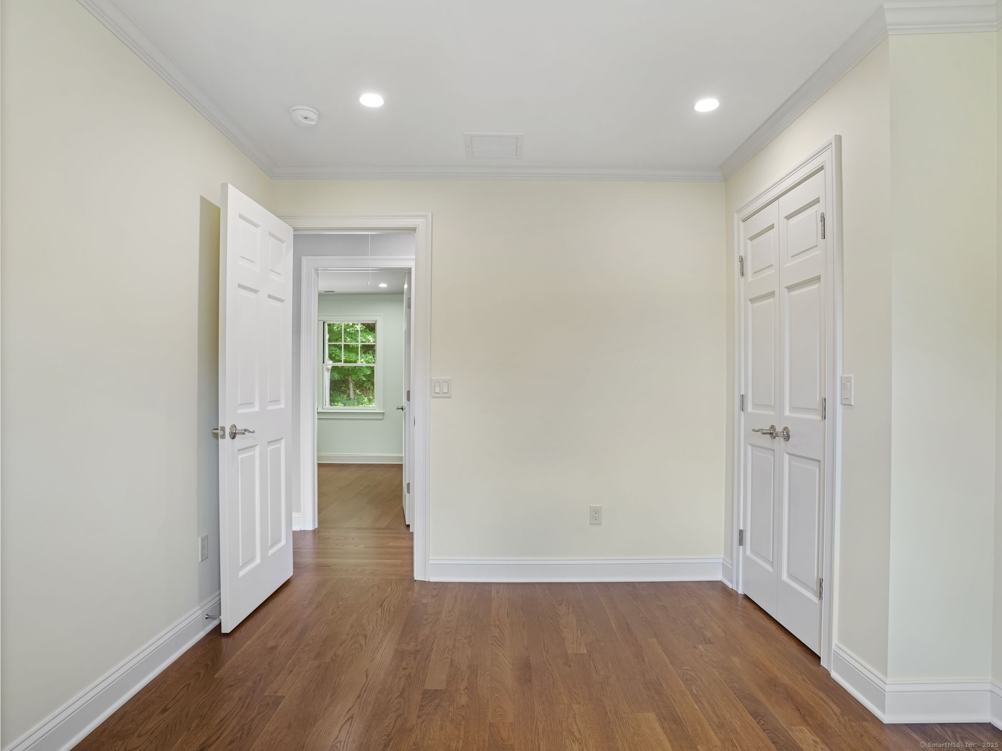 6 Erin Court