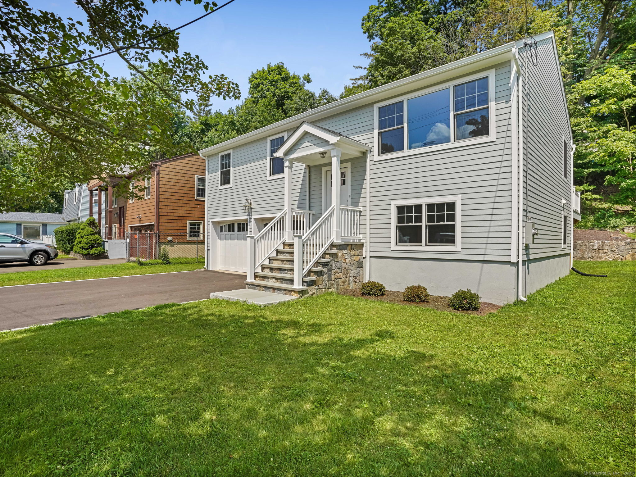 6 Erin Court
