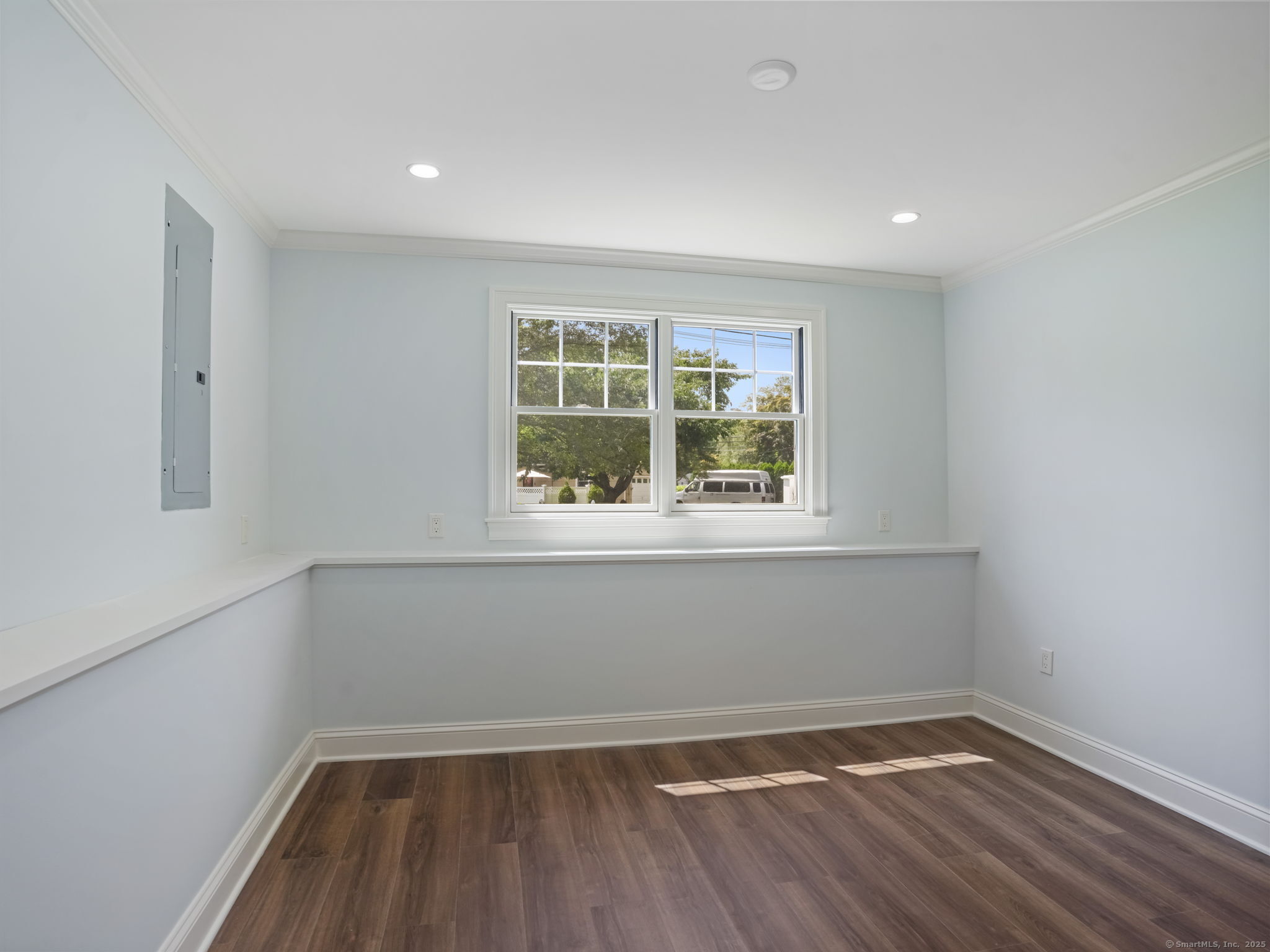 6 Erin Court