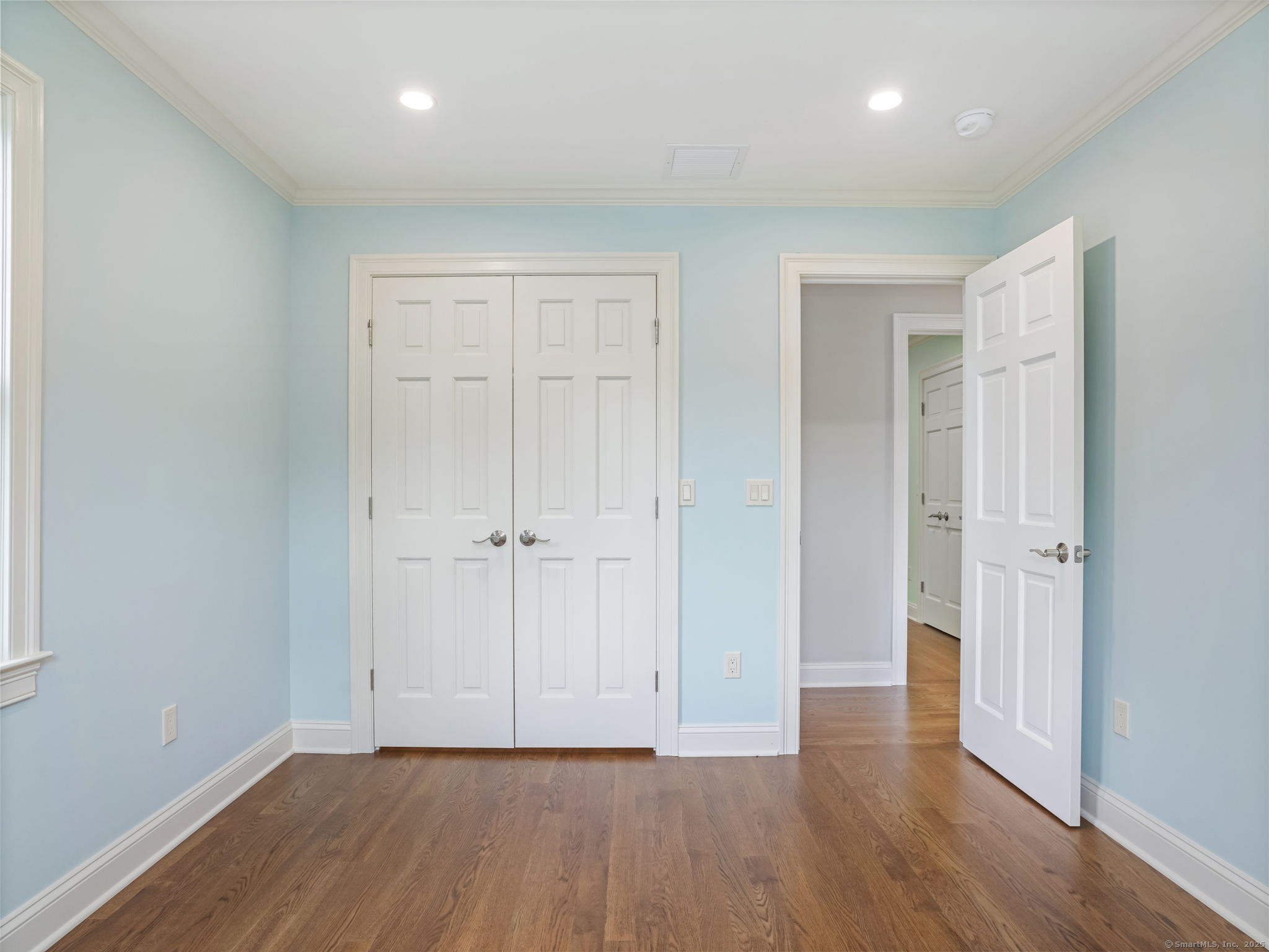 6 Erin Court