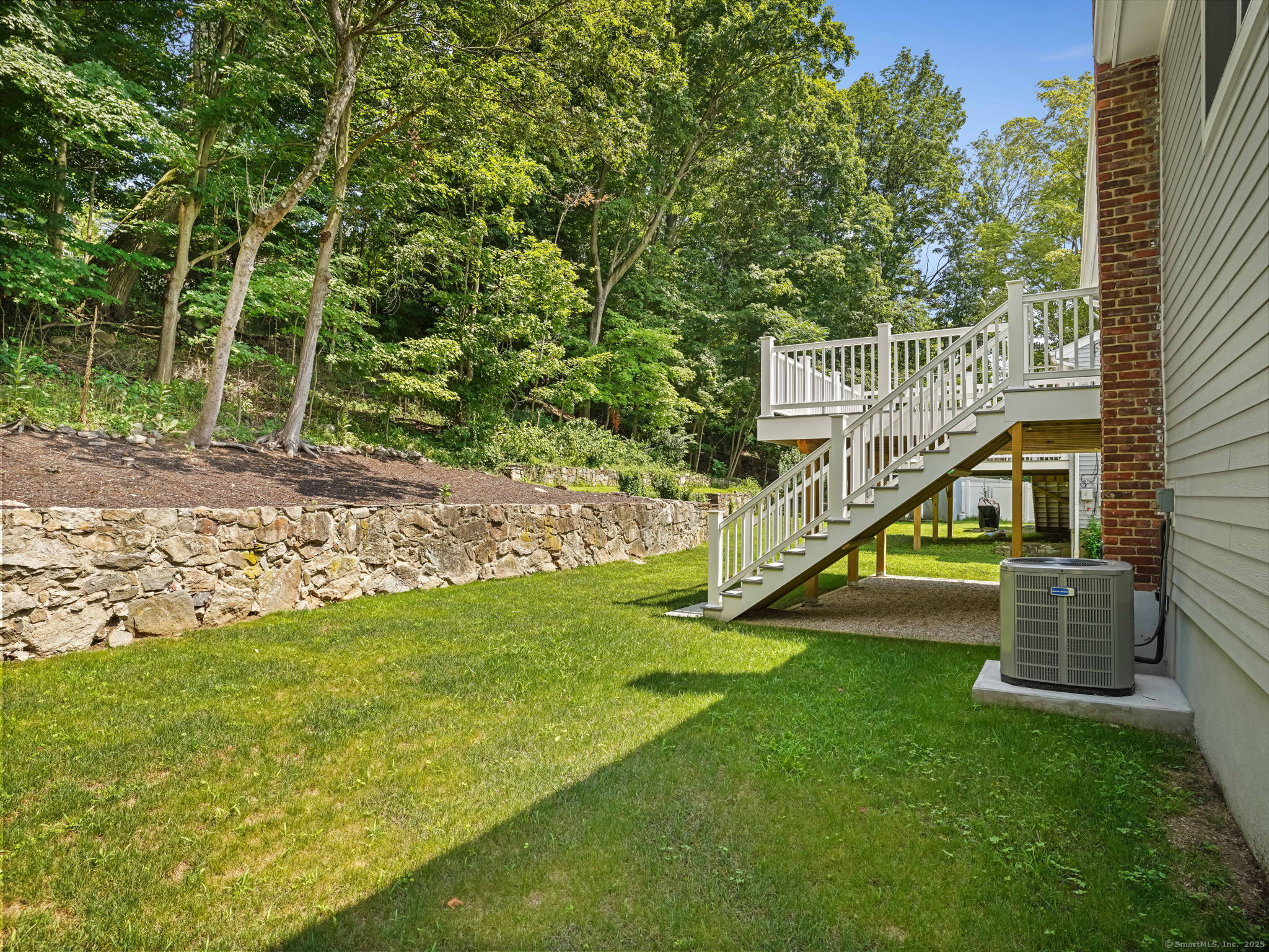 6 Erin Court