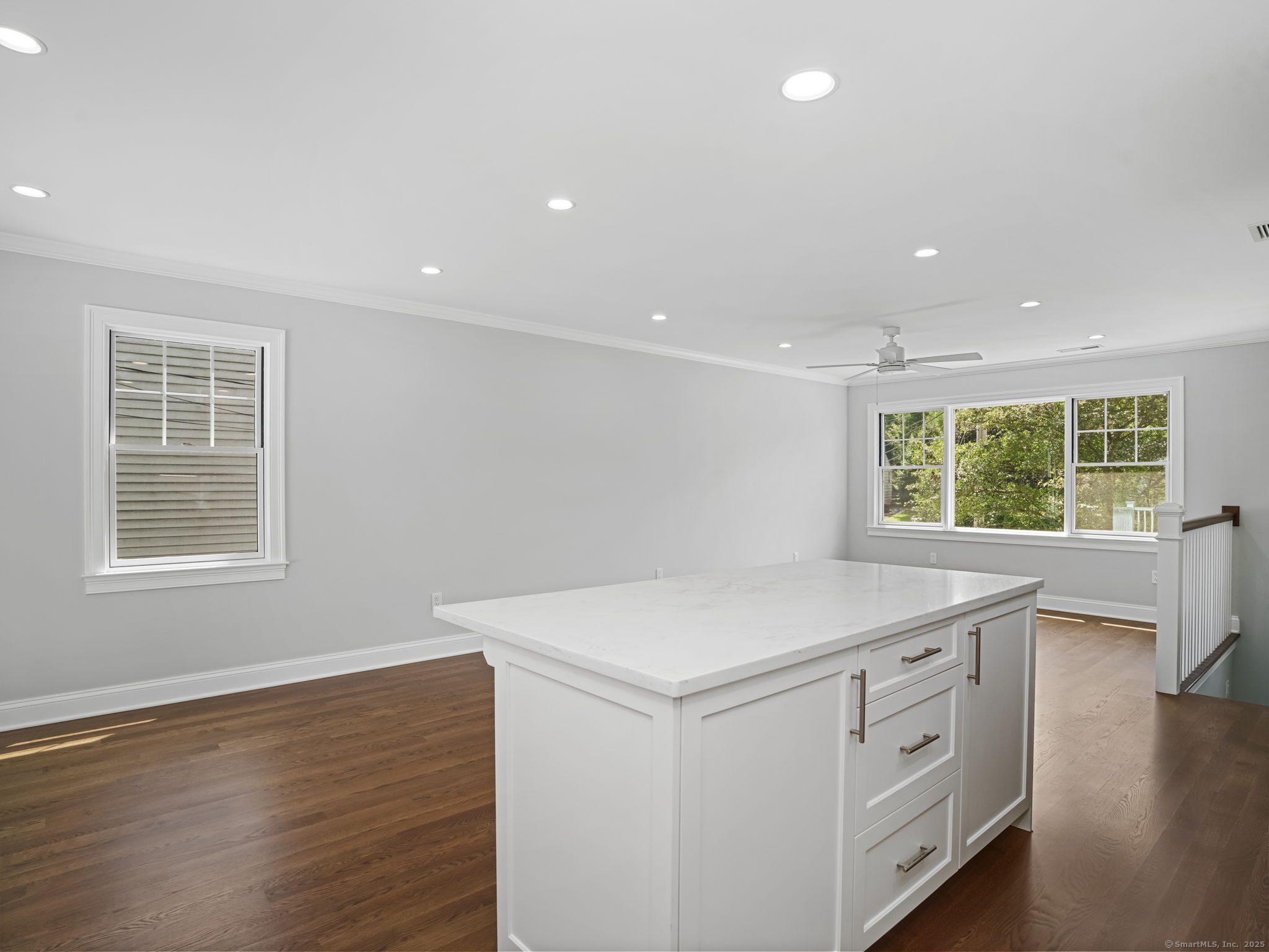 6 Erin Court