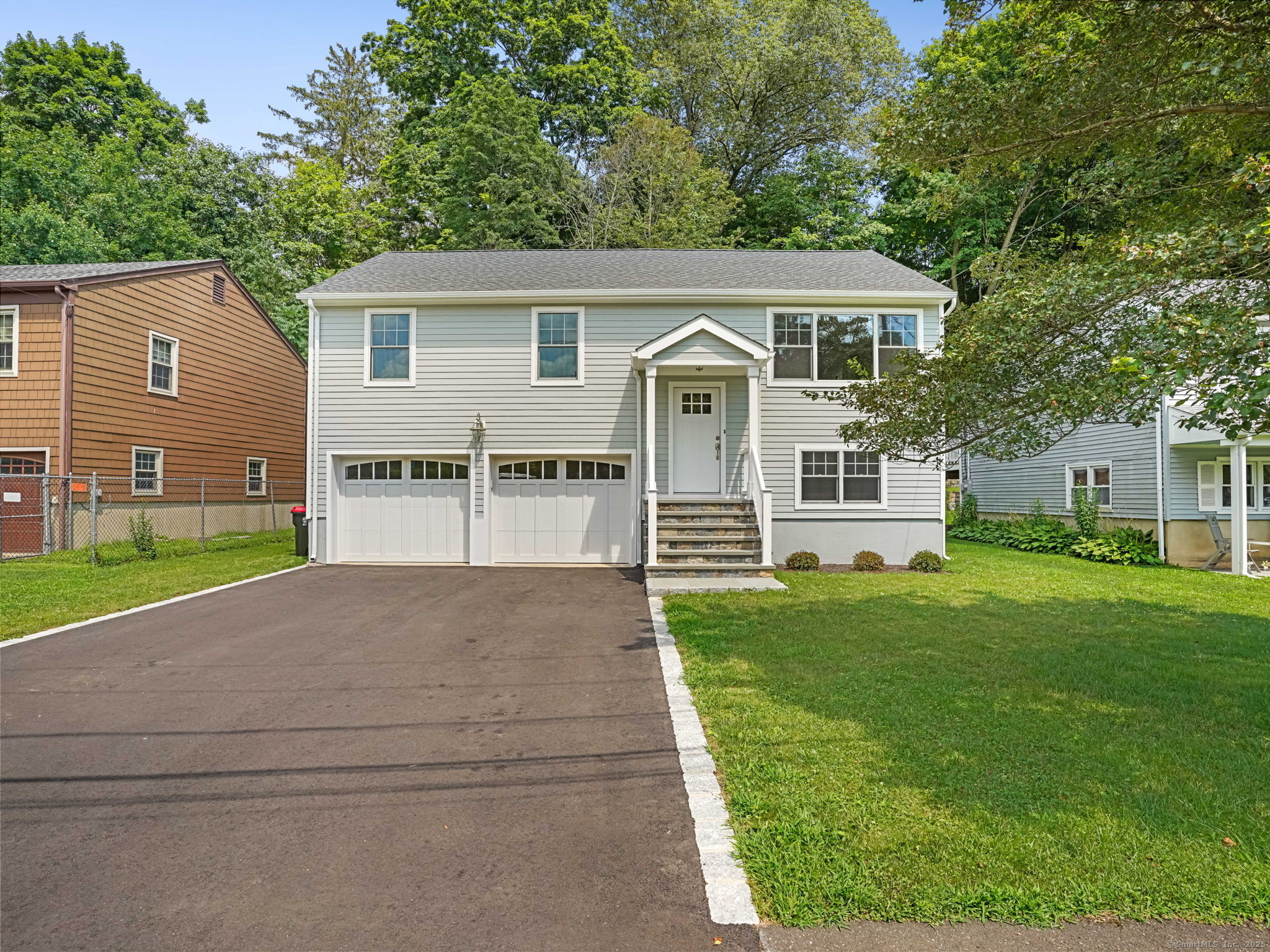 6 Erin Court
