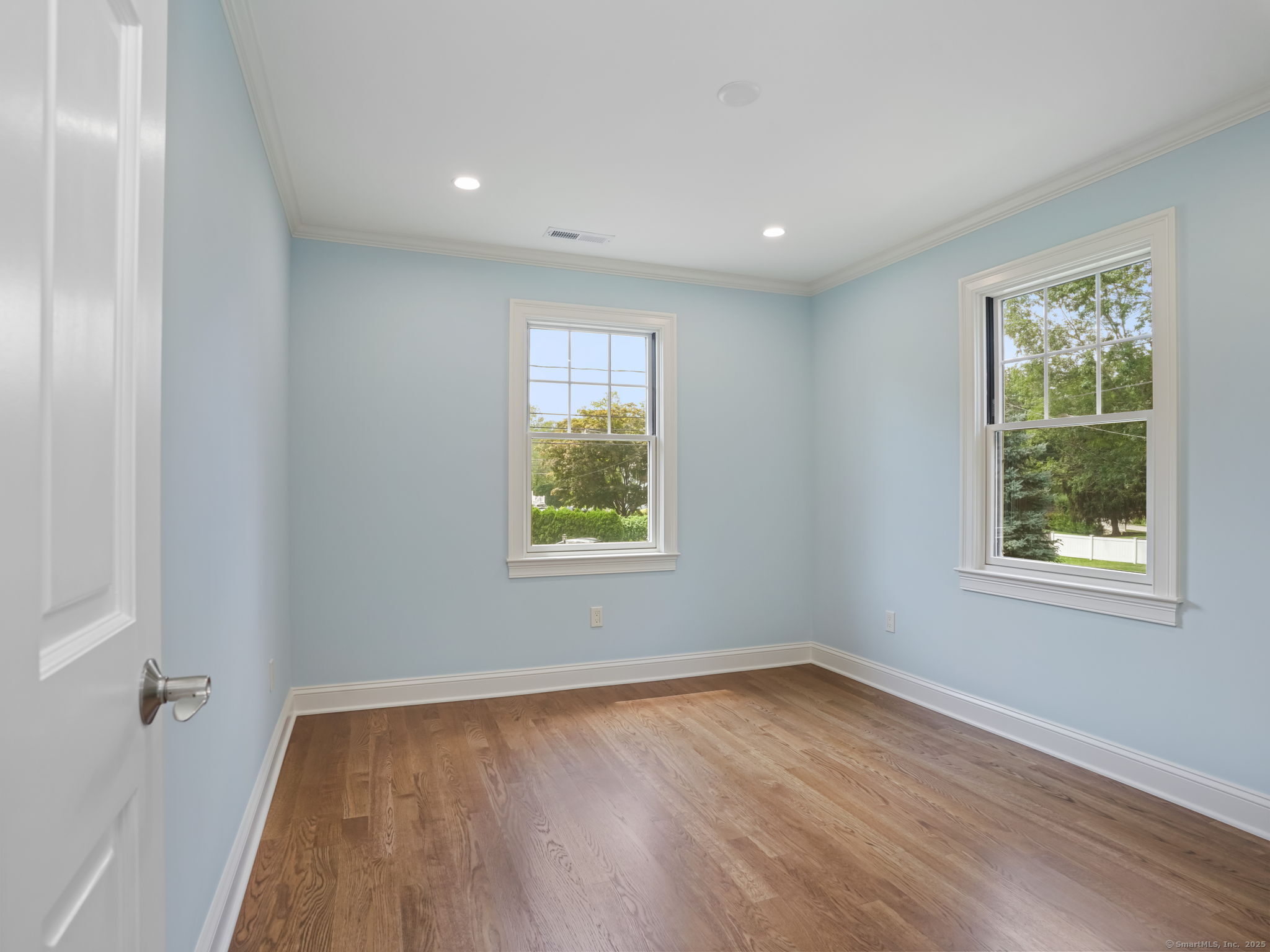 6 Erin Court