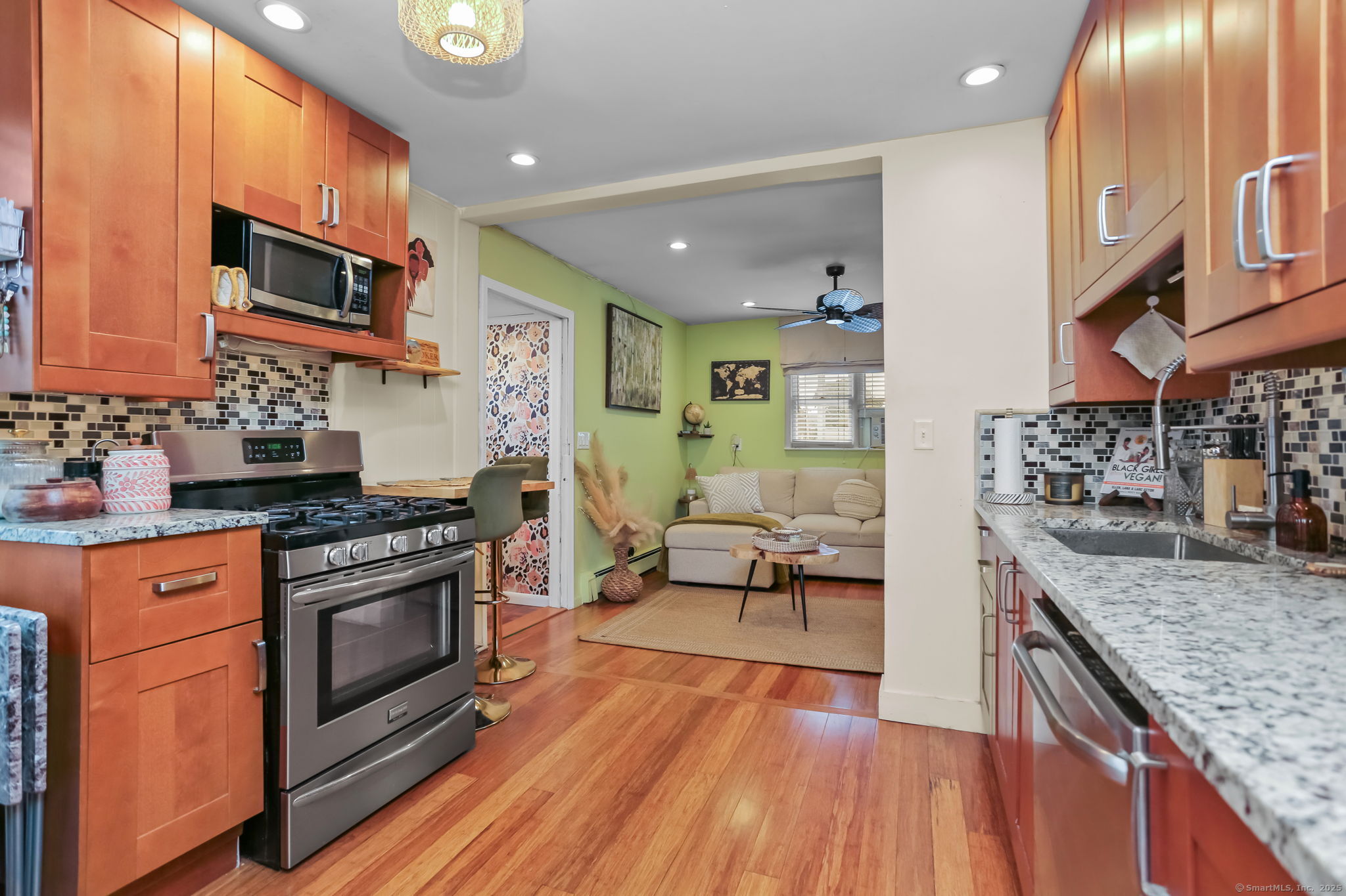19 Waverly Place