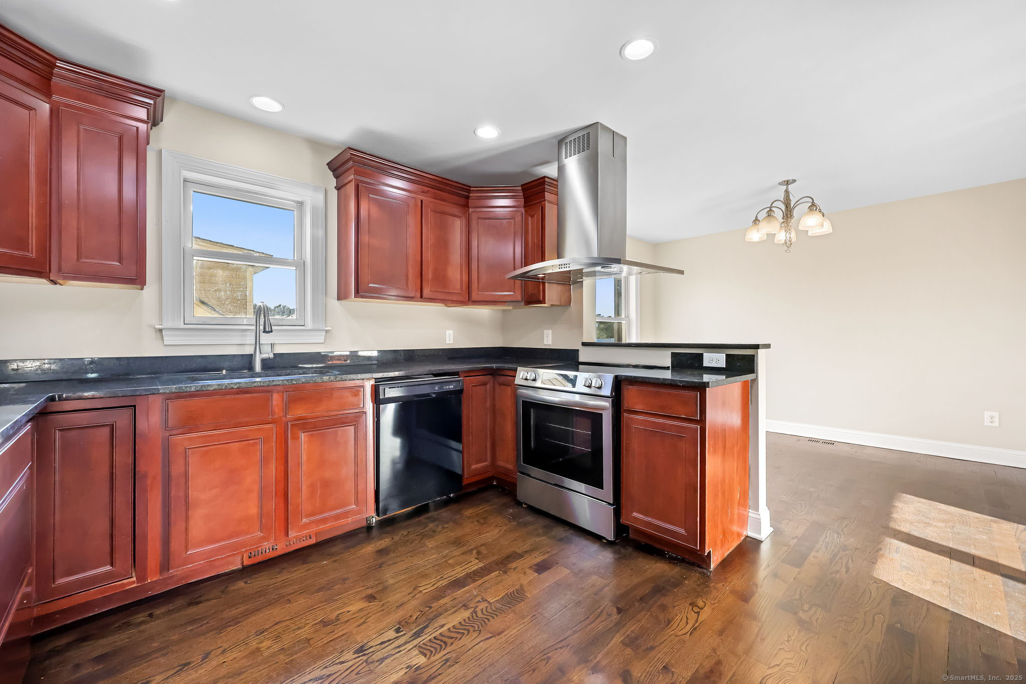 5 Mathias Court