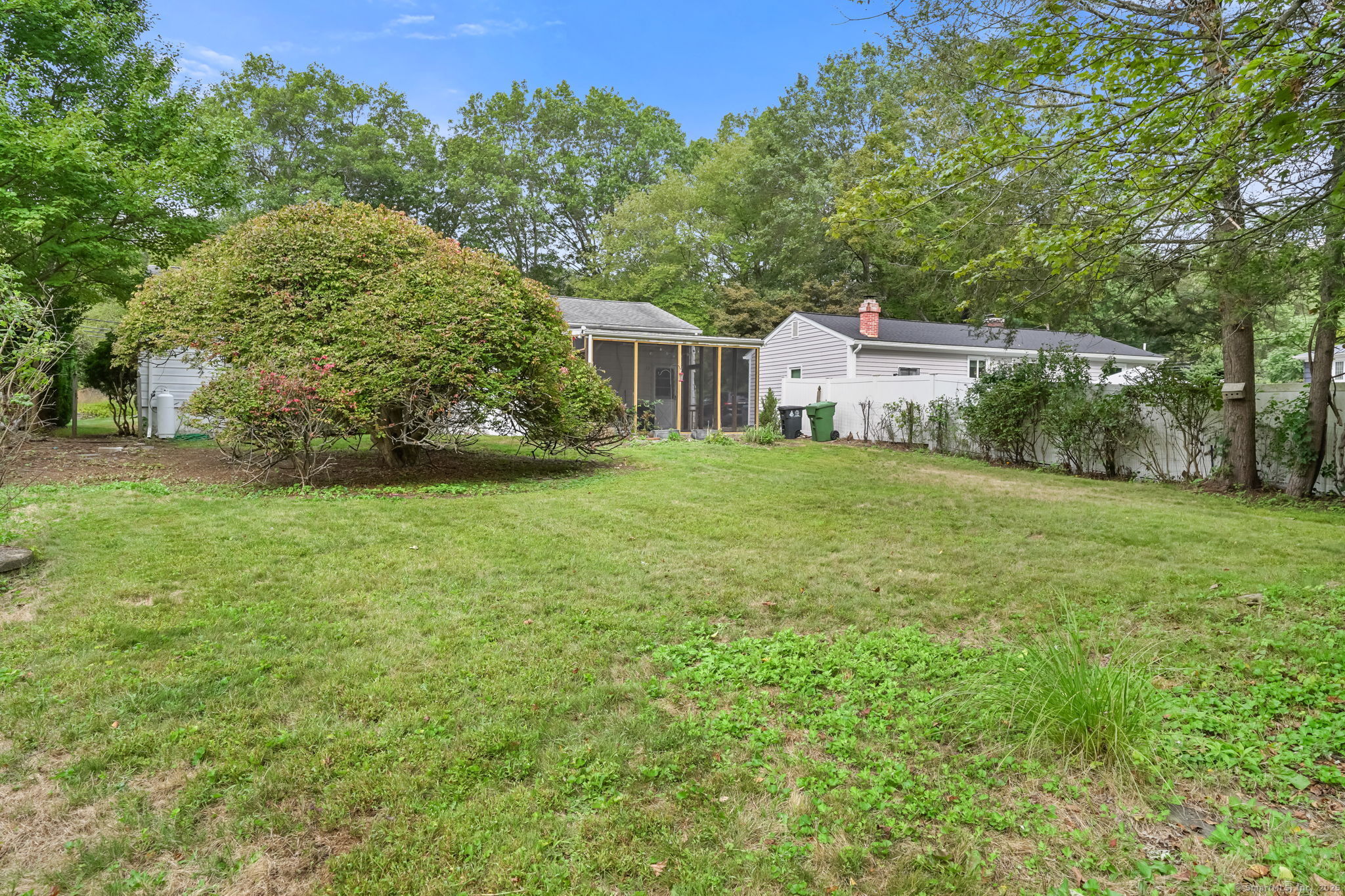 1913 High Ridge Road
