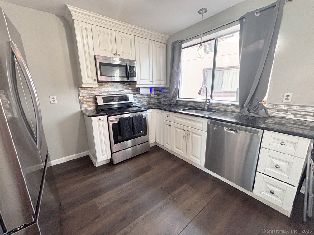 84 Taylor Avenue APT 1
