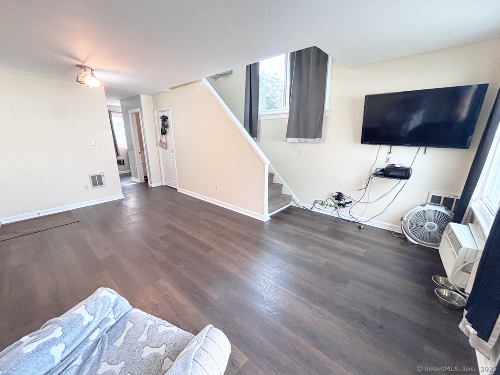 84 Taylor Avenue APT 1