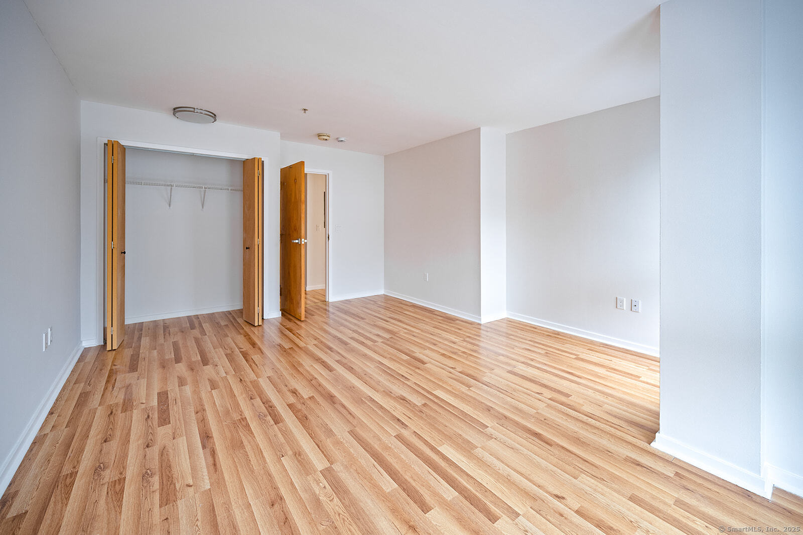 664 Main Avenue APT 302
