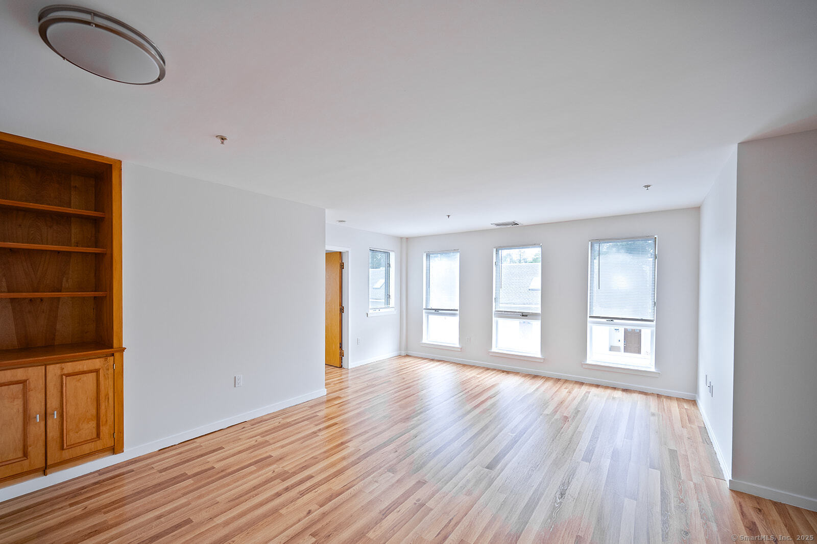 664 Main Avenue APT 302