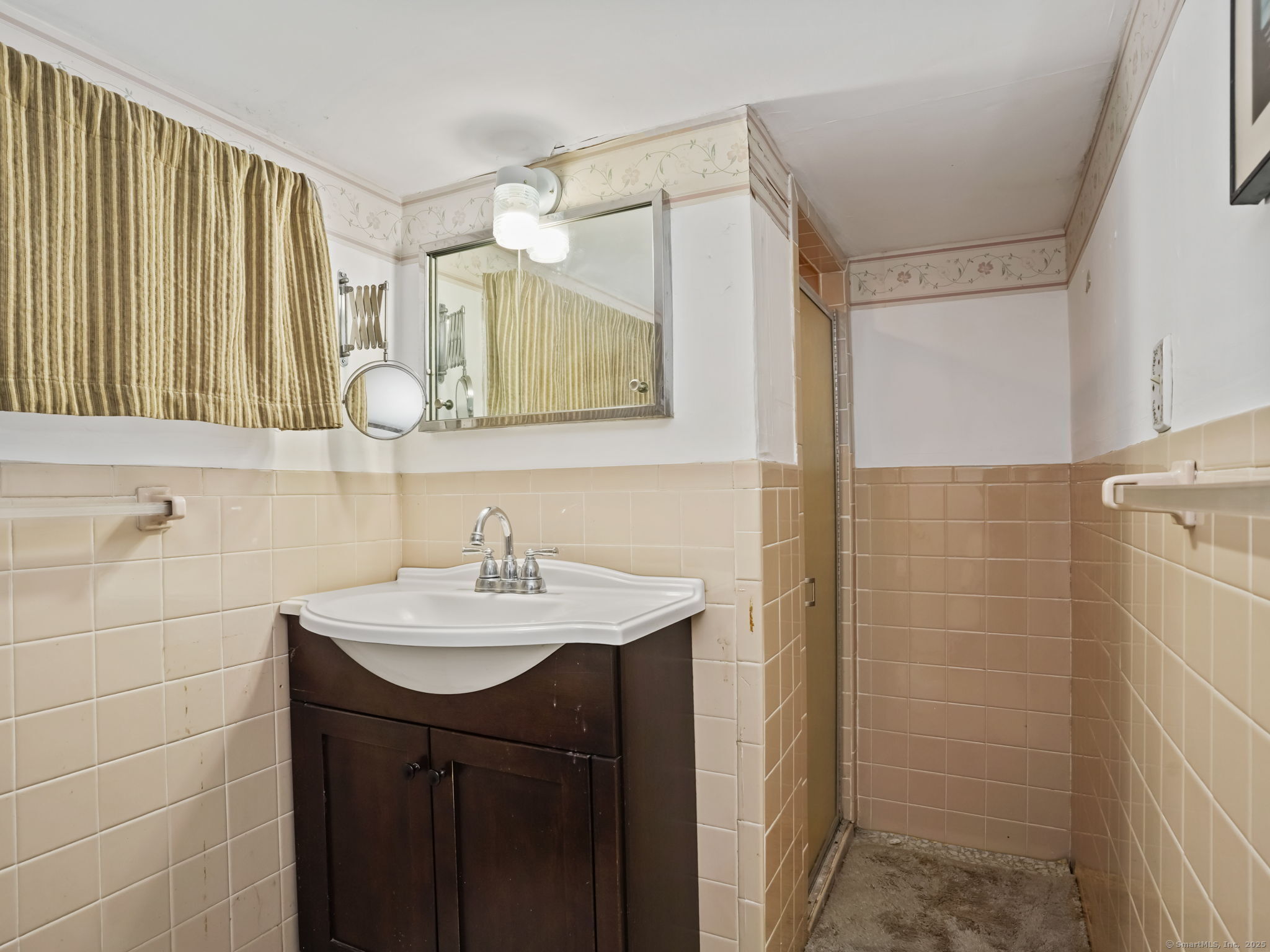44 Ambler Drive