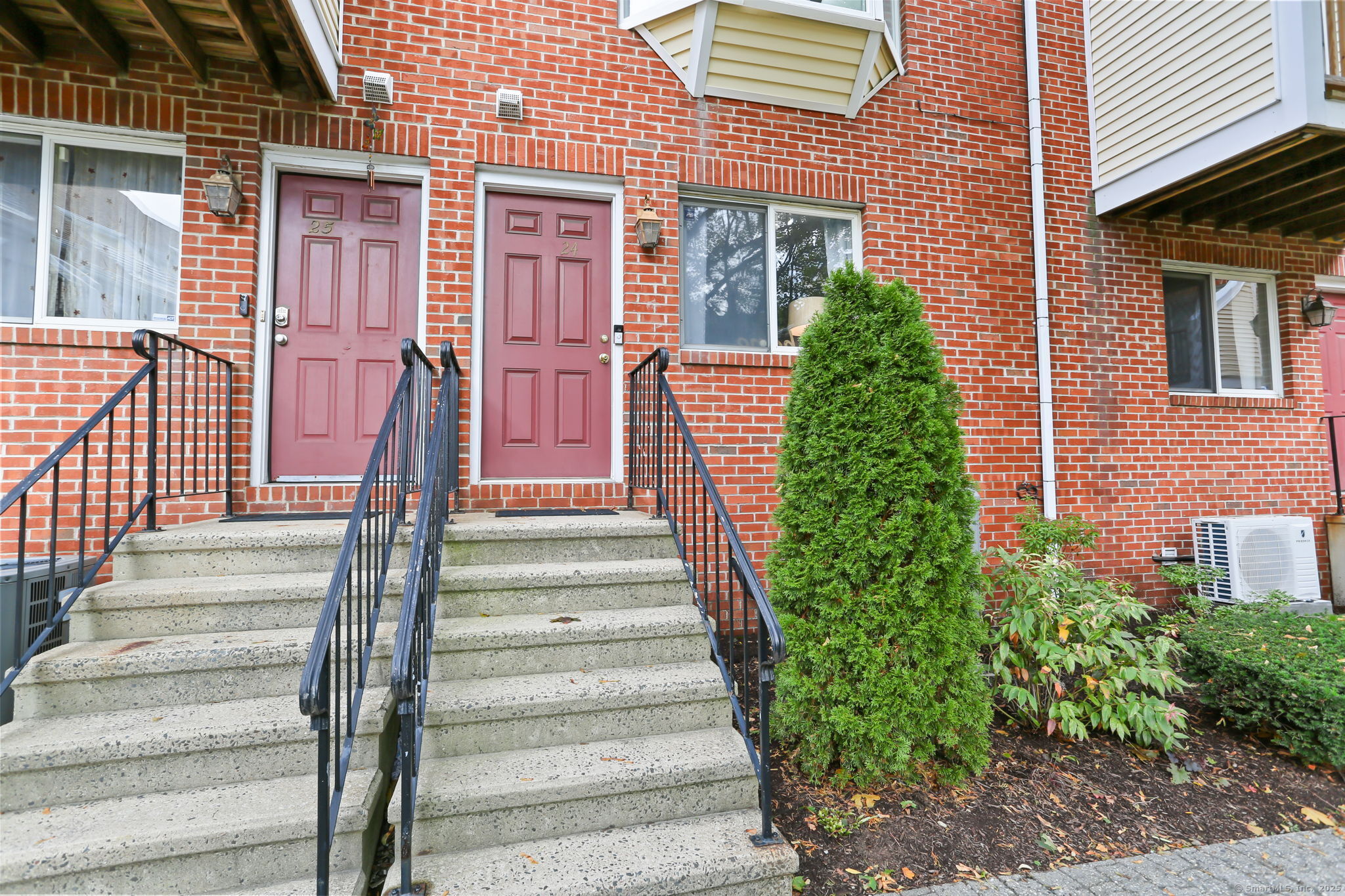 101 Grove Street APT 24