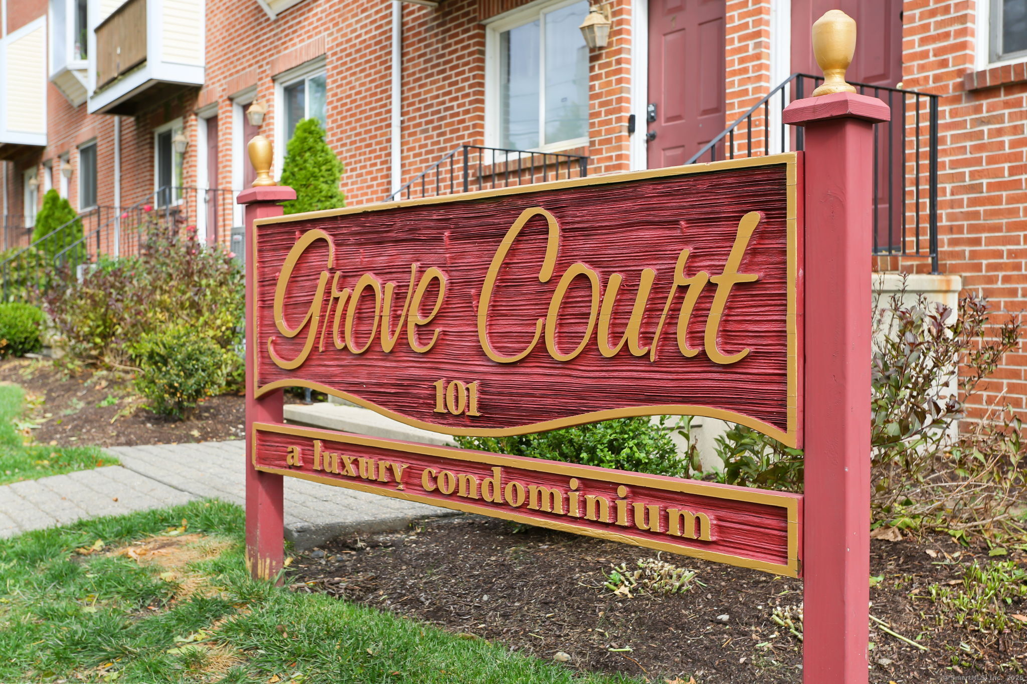 101 Grove Street APT 24