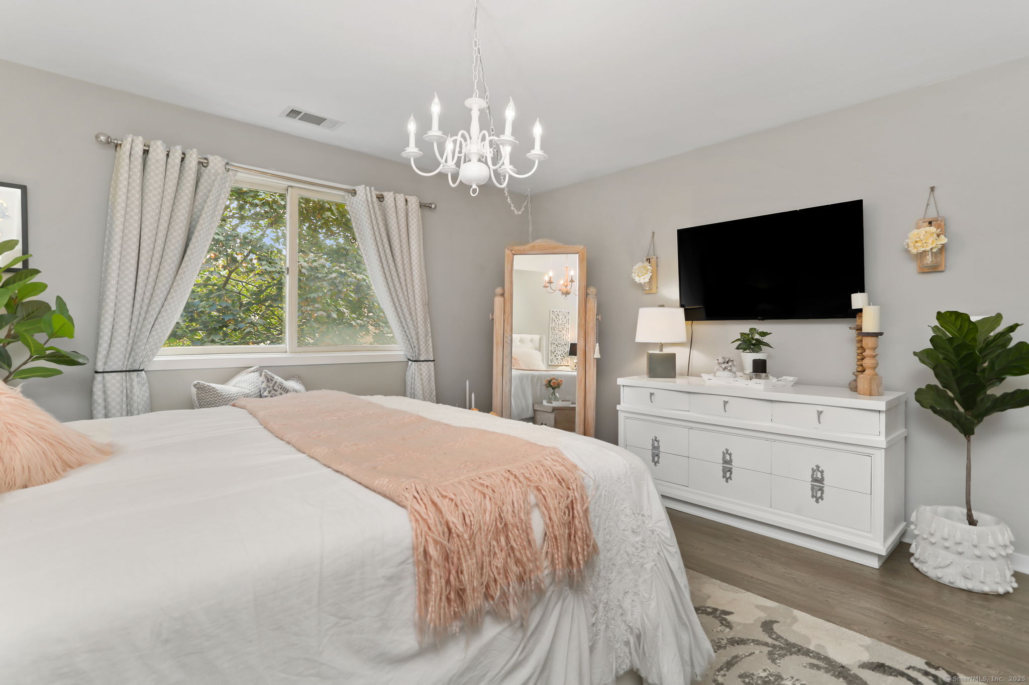 101 Grove Street APT 24