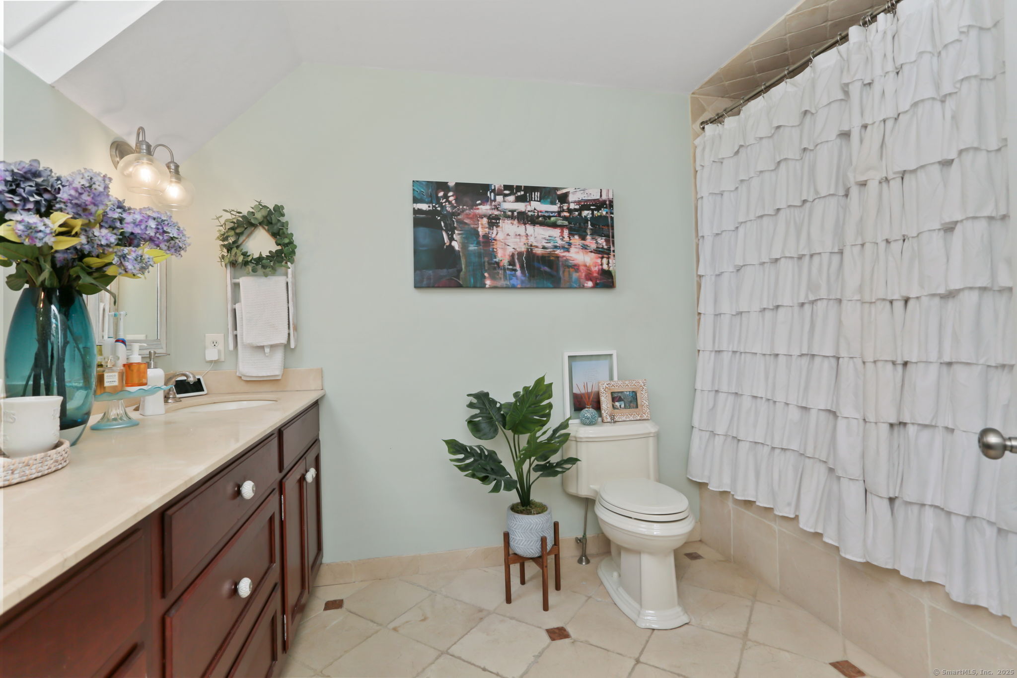 101 Grove Street APT 24