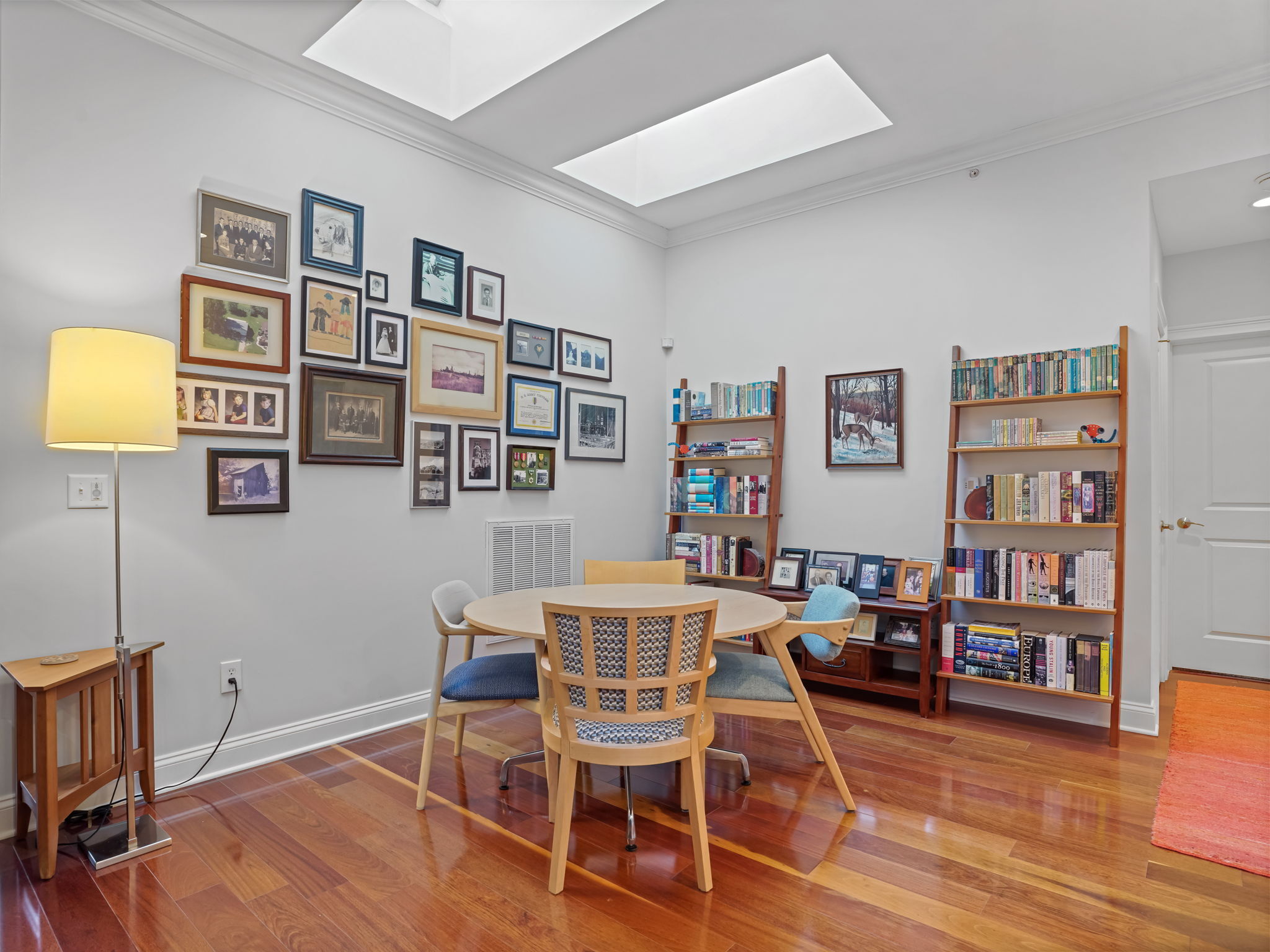 144 East Avenue APT B404