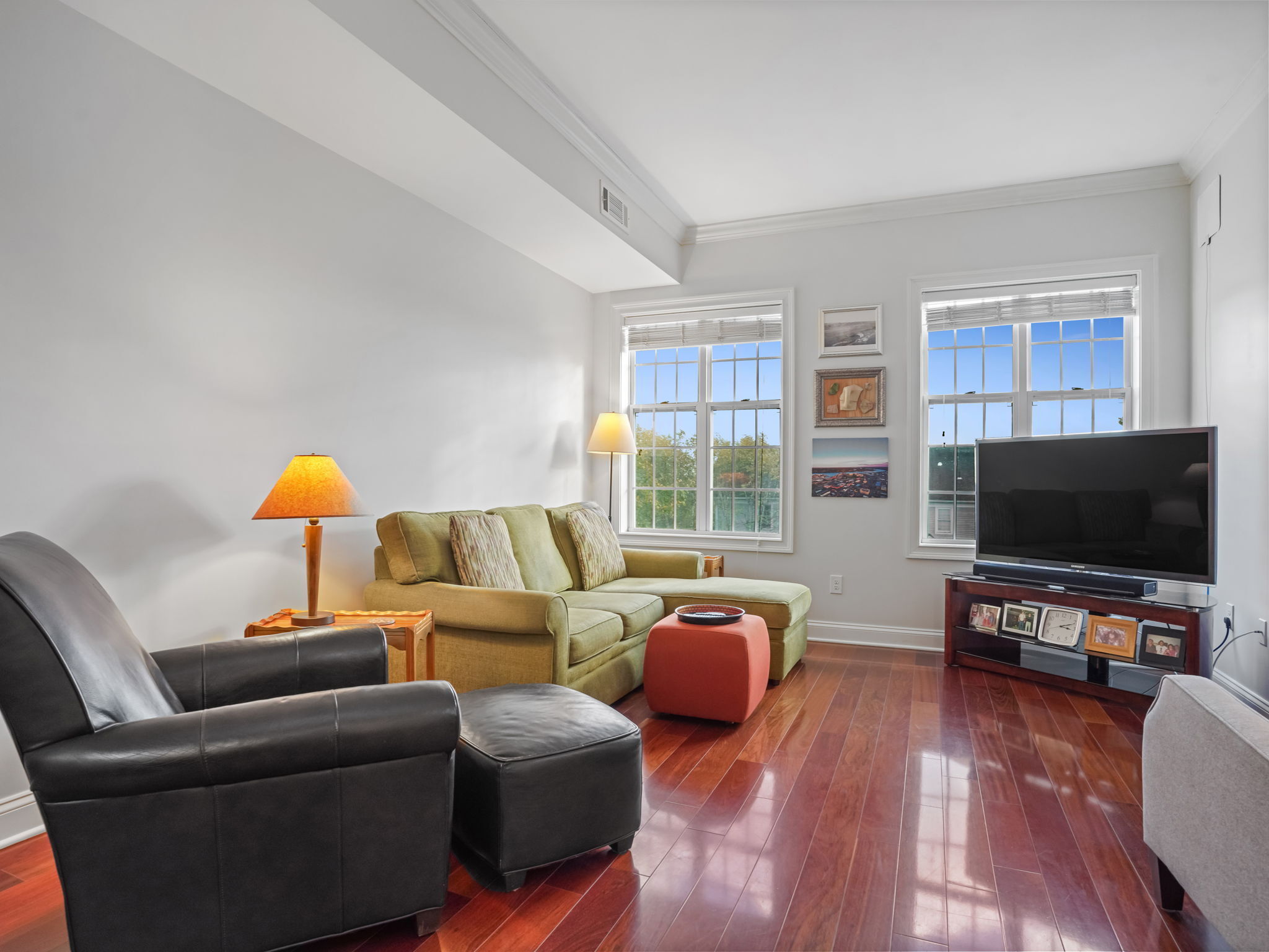 144 East Avenue APT B404