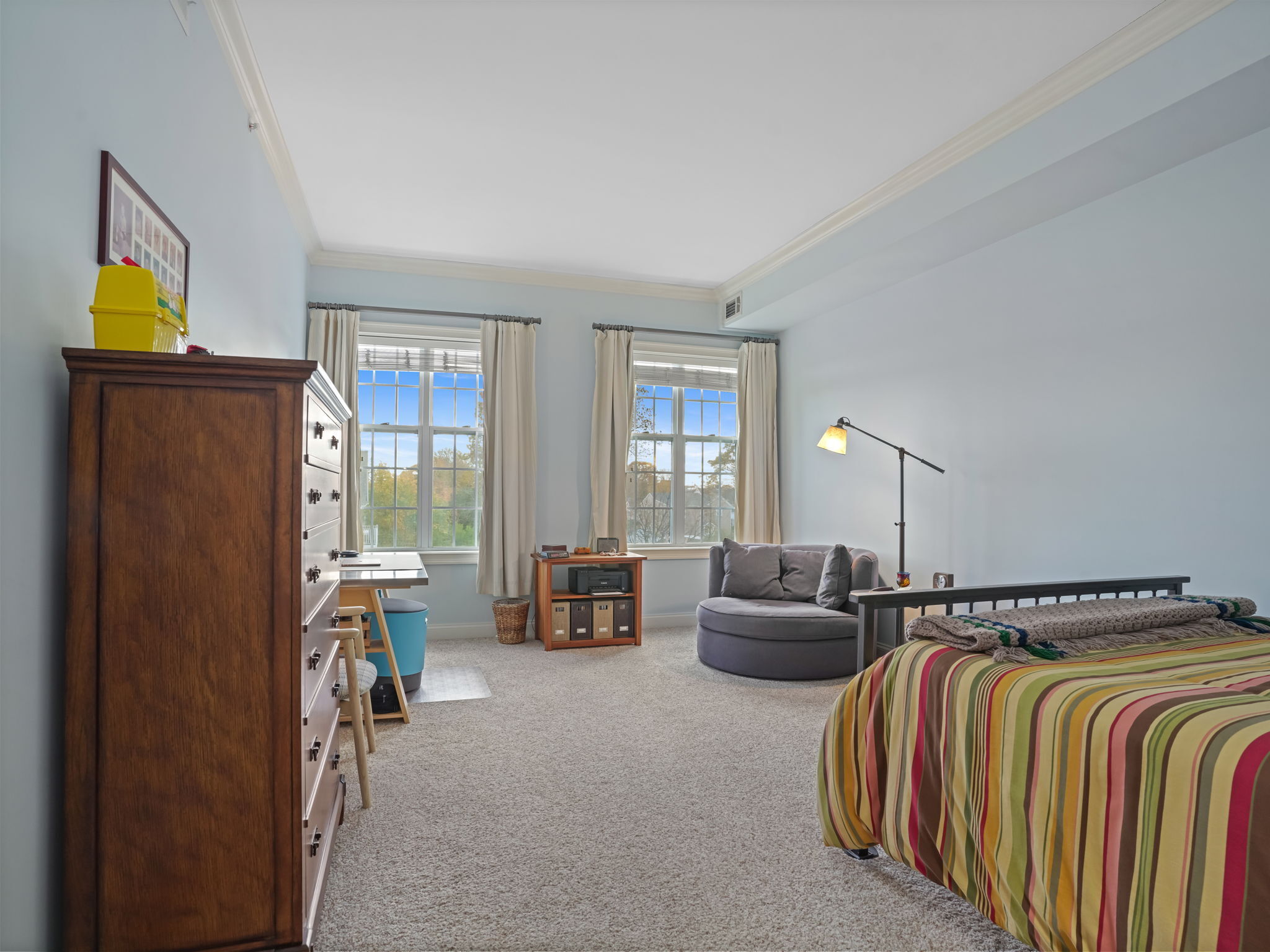 144 East Avenue APT B404