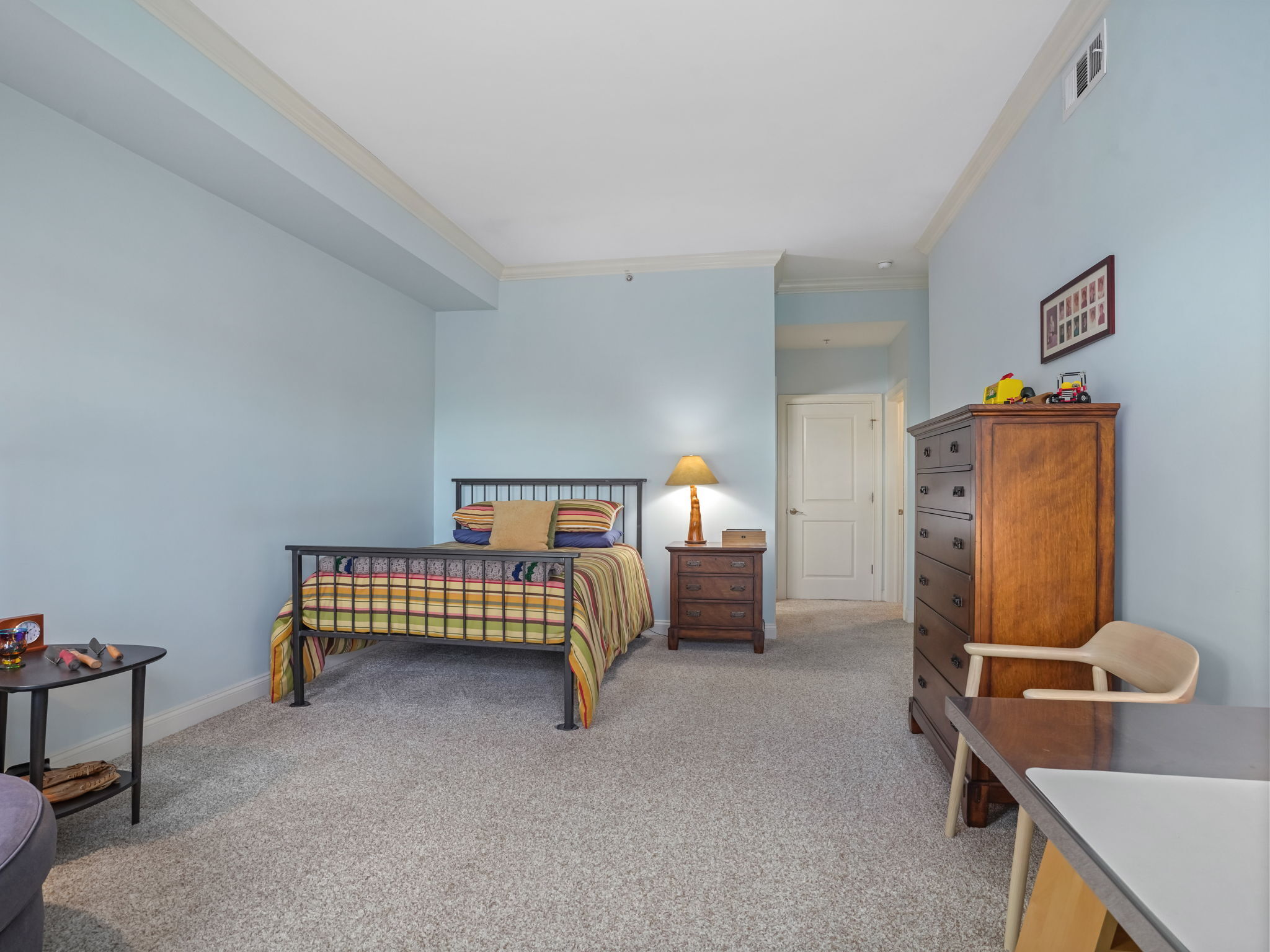 144 East Avenue APT B404