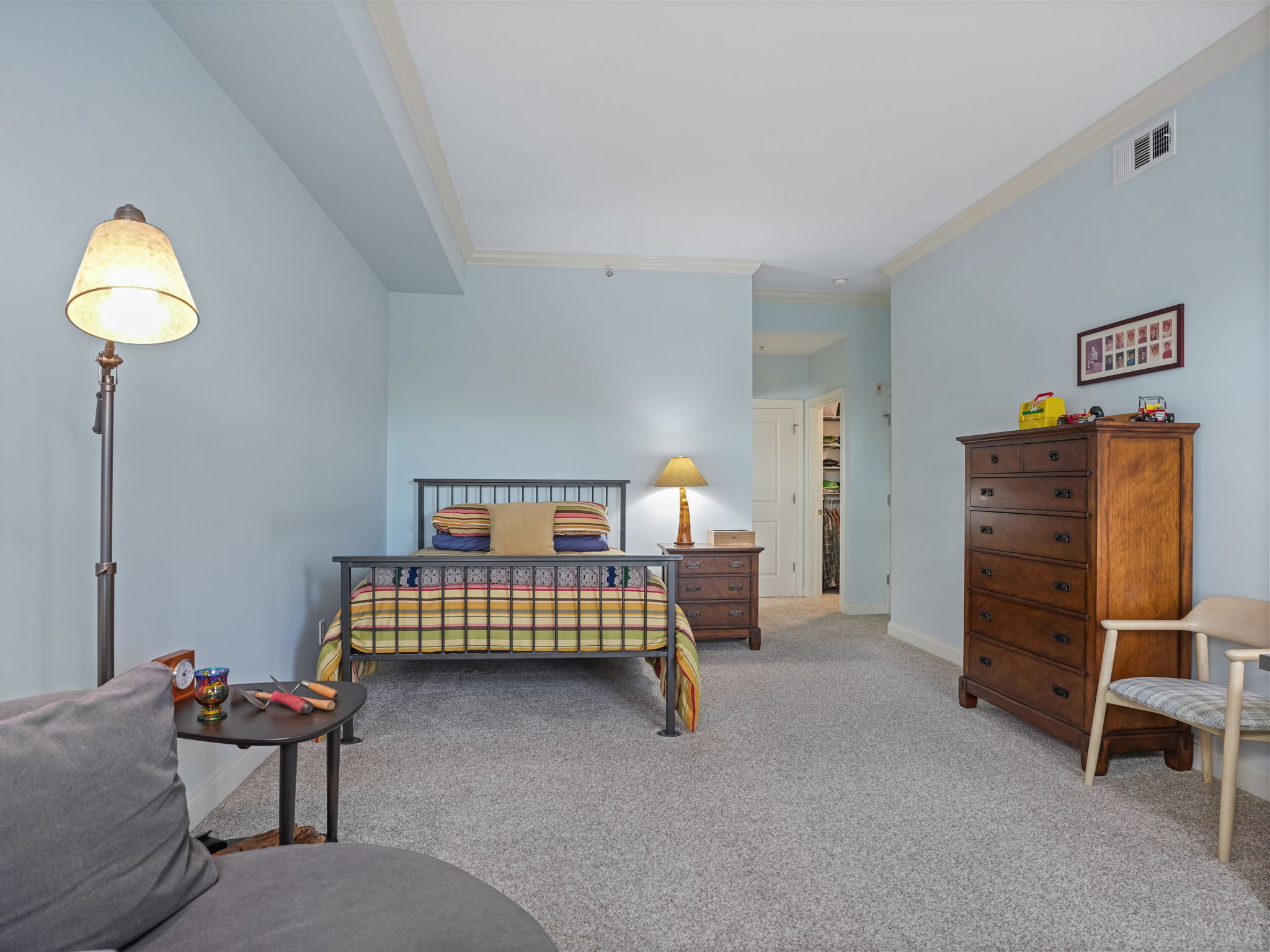 144 East Avenue APT B404