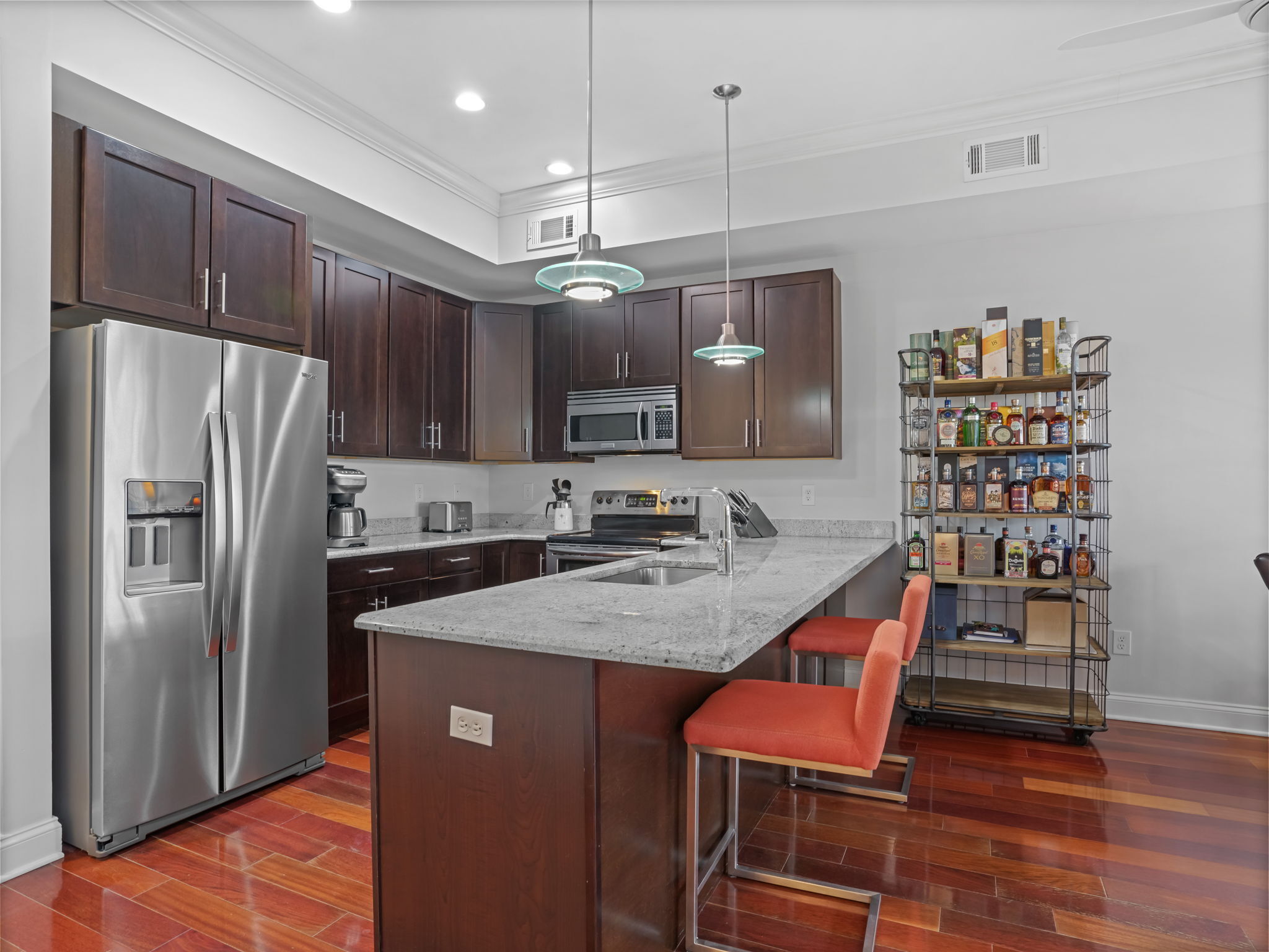144 East Avenue APT B404