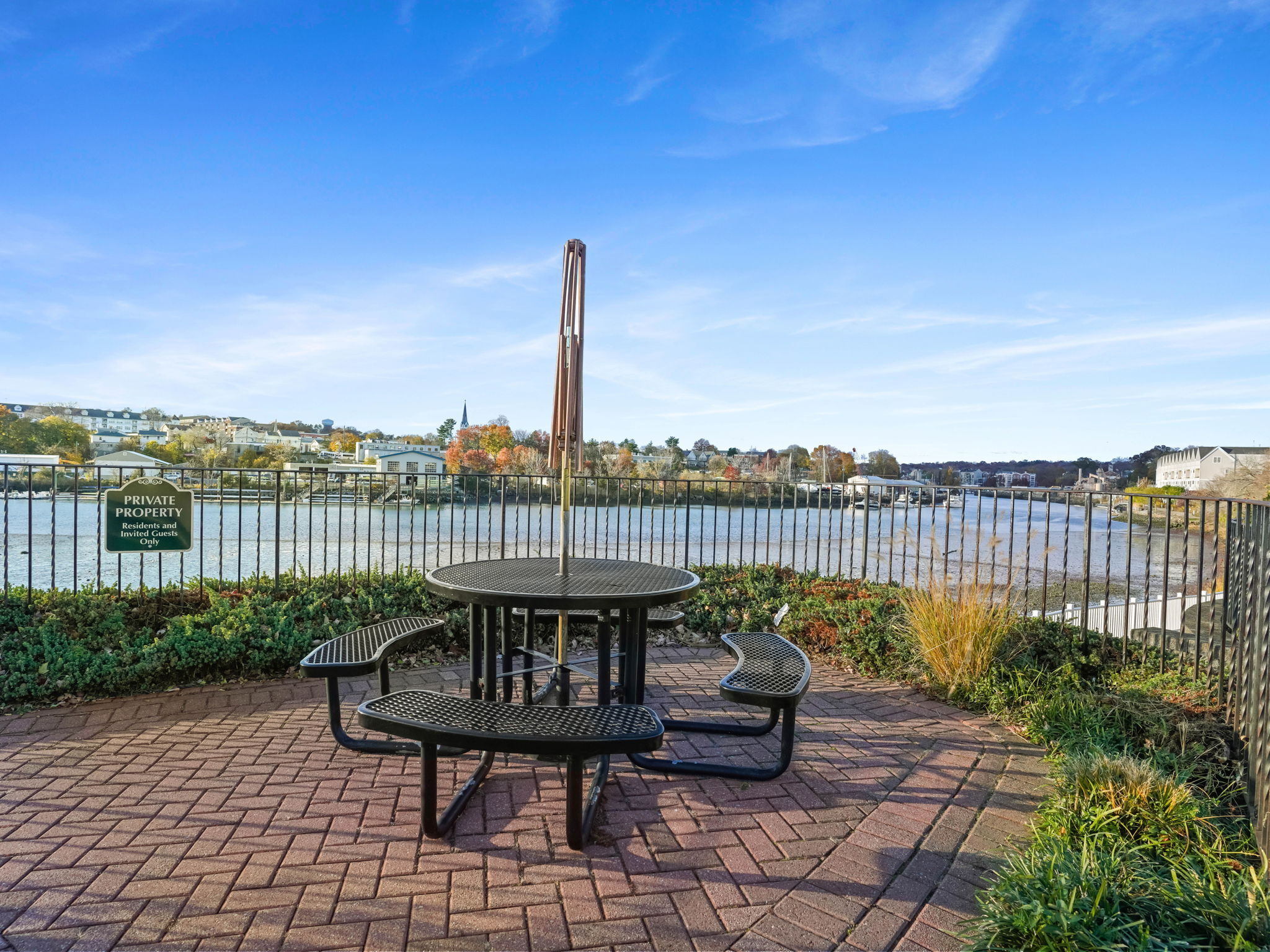 144 East Avenue APT B404