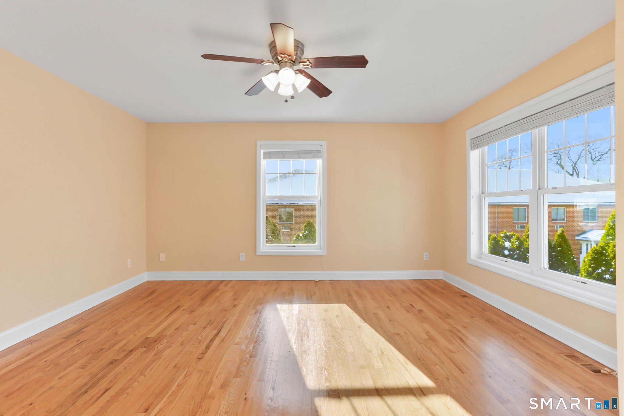 33 Glenwood Avenue APT 1