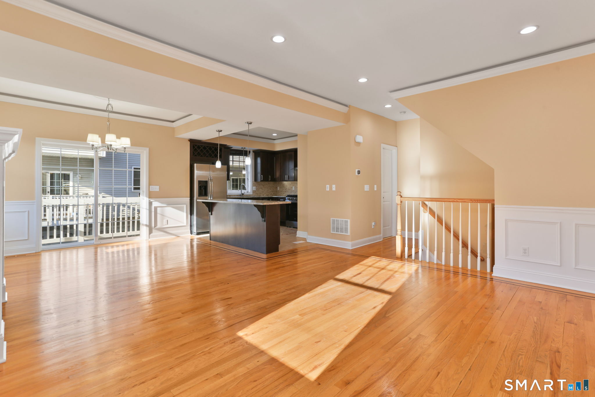 33 Glenwood Avenue APT 1