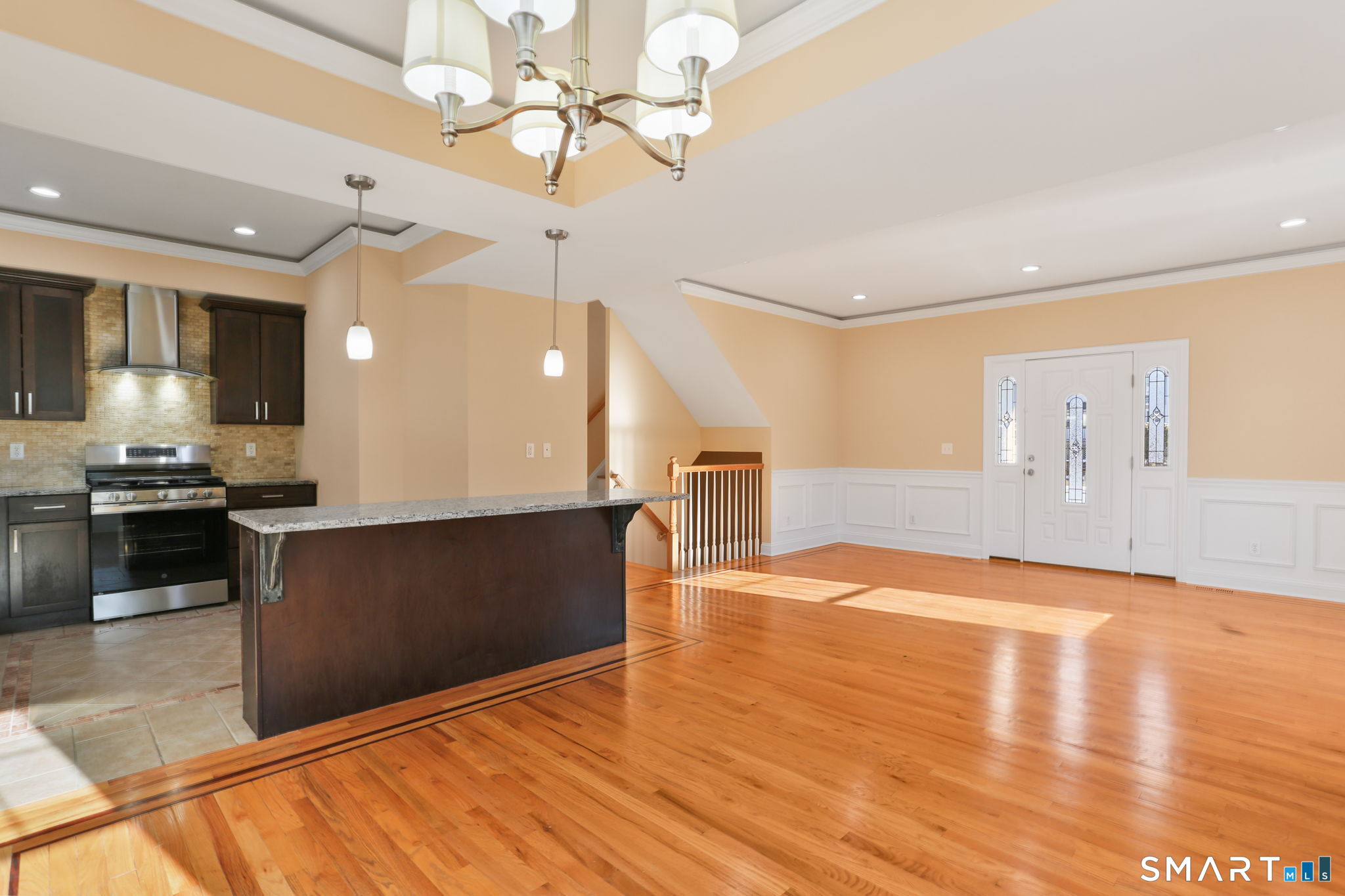 33 Glenwood Avenue APT 1