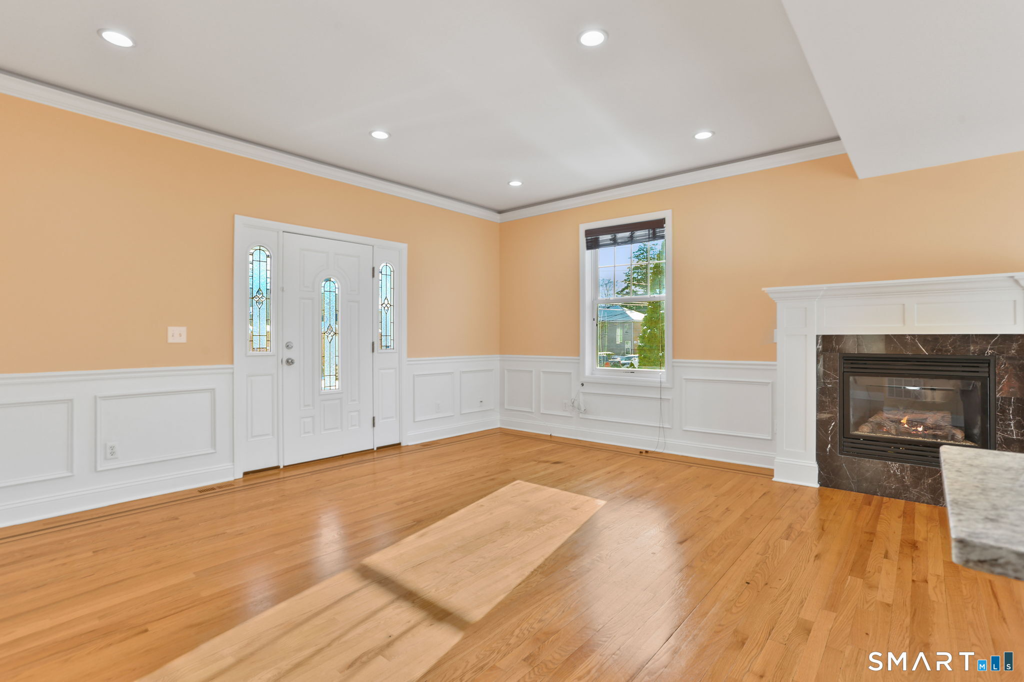 33 Glenwood Avenue APT 1